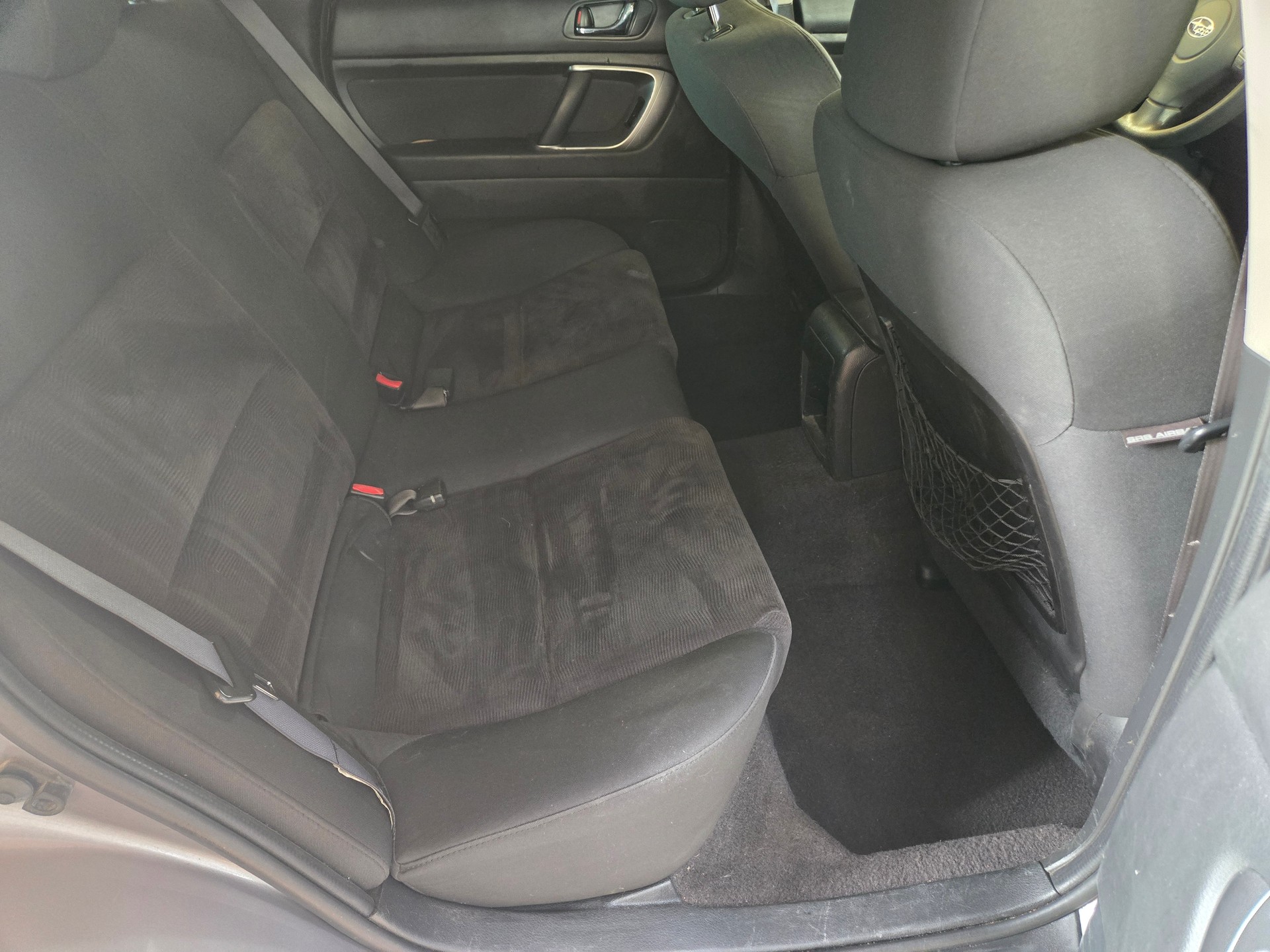 SUBARU Outback 2.5i AWD *US-Modell*-image-8