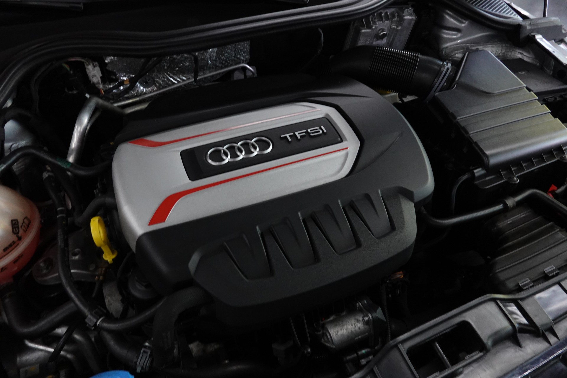 AUDI S1 SPORTBACK 2.0 TFSI QUATTRO CH-FZ ROTIFORM-image-5