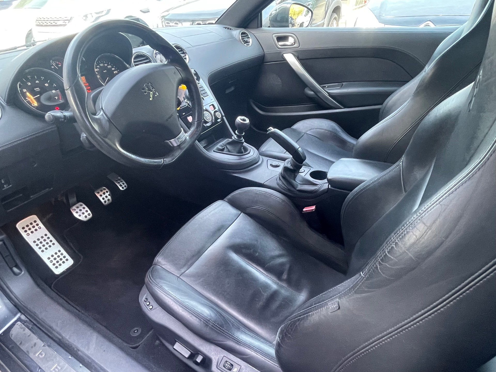 PEUGEOT RCZ 1.6 Turbo-image-2