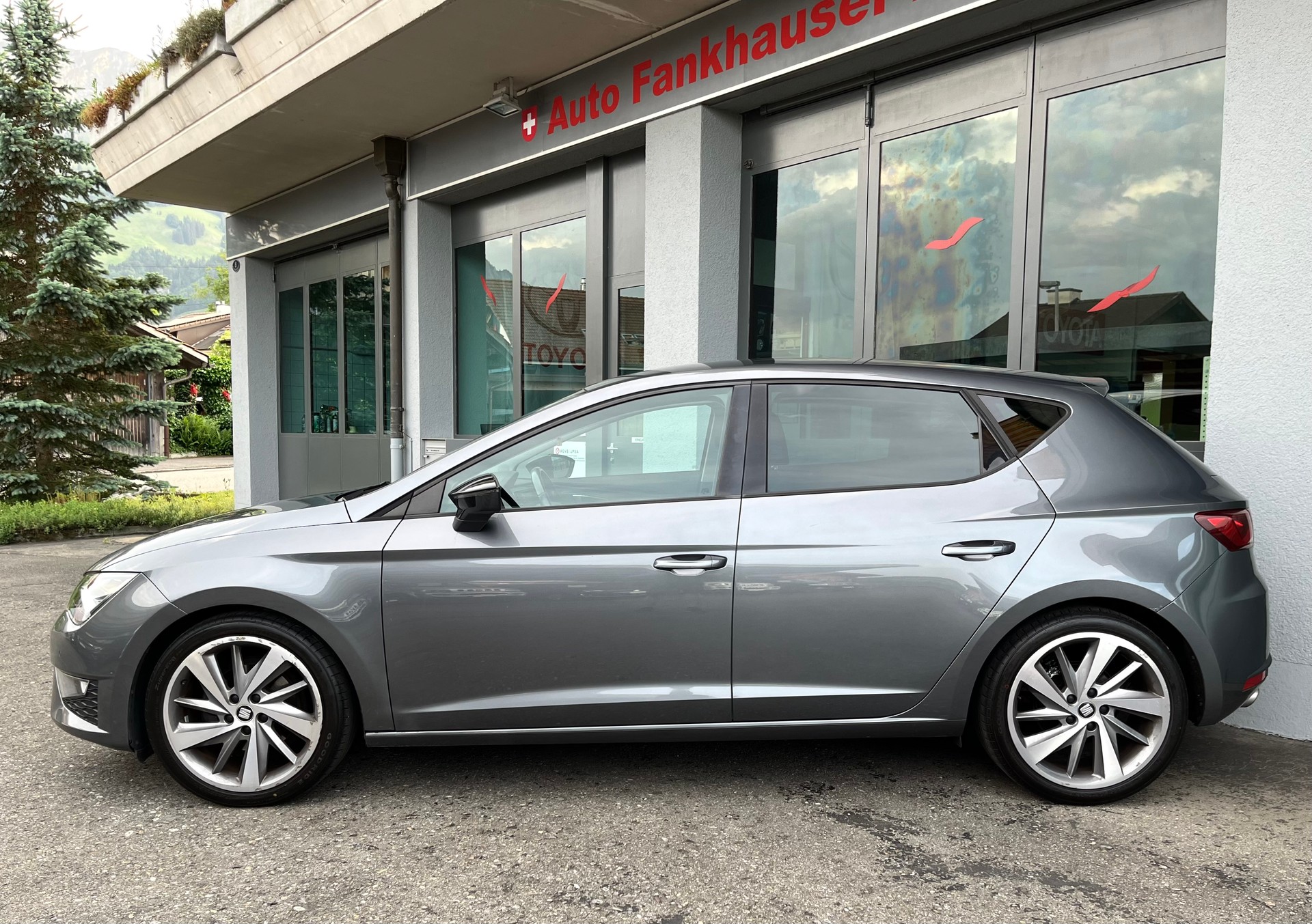 SEAT Leon 1.4 TSI FR-image-4