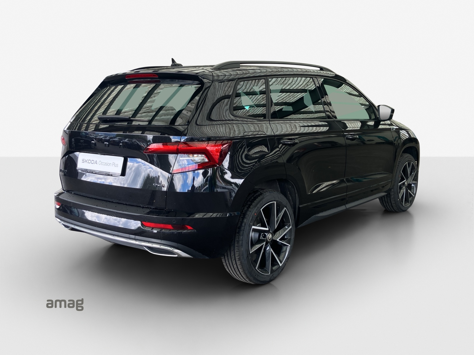 SKODA Karoq 2.0 TSI SportLine 4x4 DSG-image-4