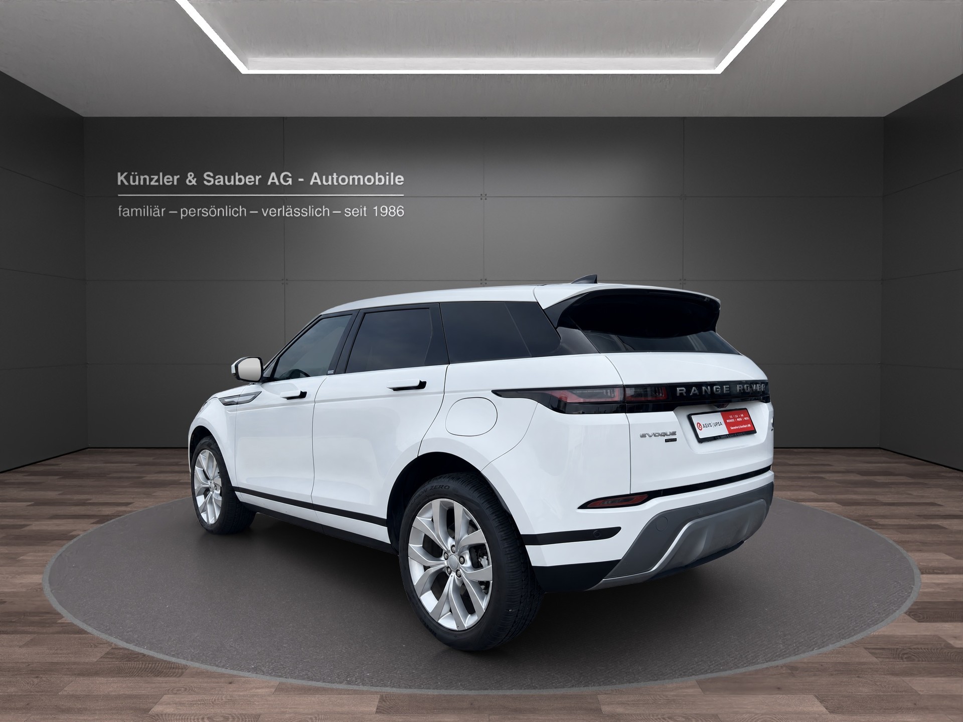 LAND ROVER Range Rover Evoque P 300e S AT8-image-16