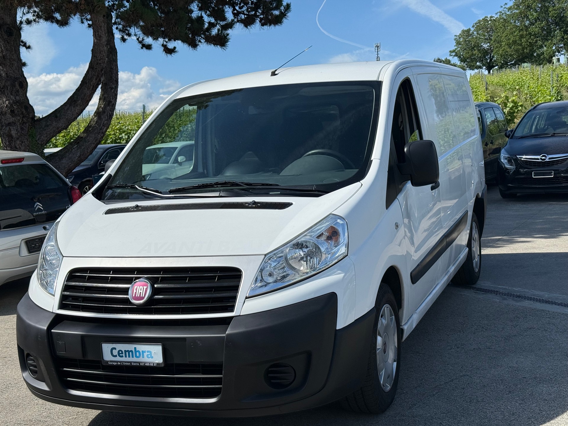 FIAT Scudo 2.0 MJ Deluxe 1.2t-image-1
