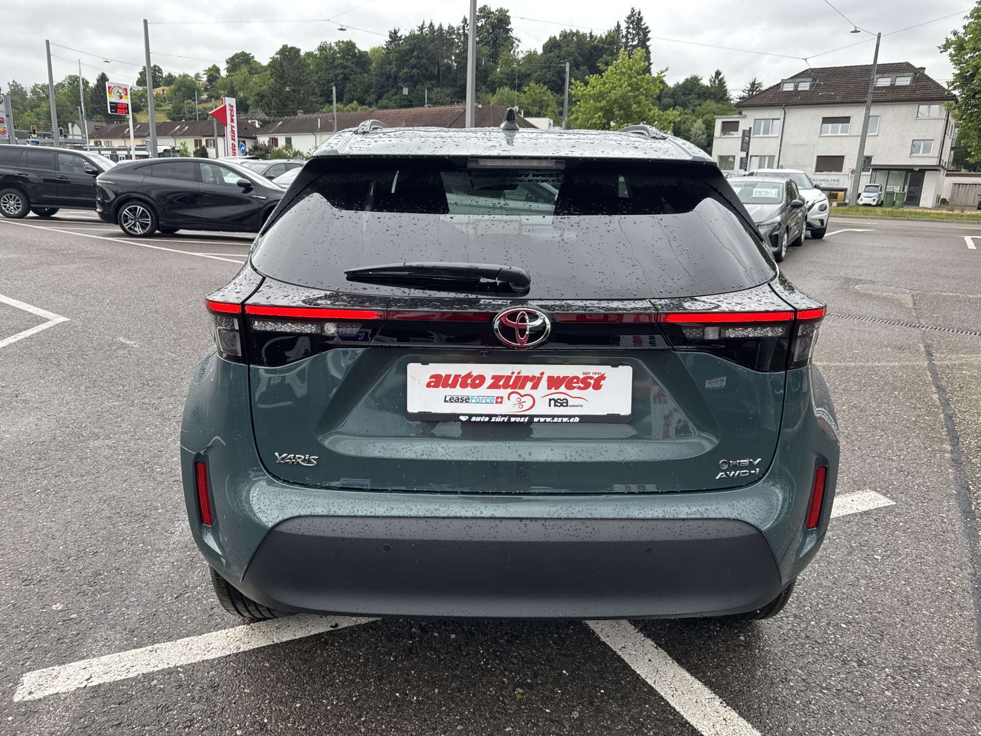 TOYOTA Yaris Cross 1.5 Trend AWDi e-CVT Automat-image-14