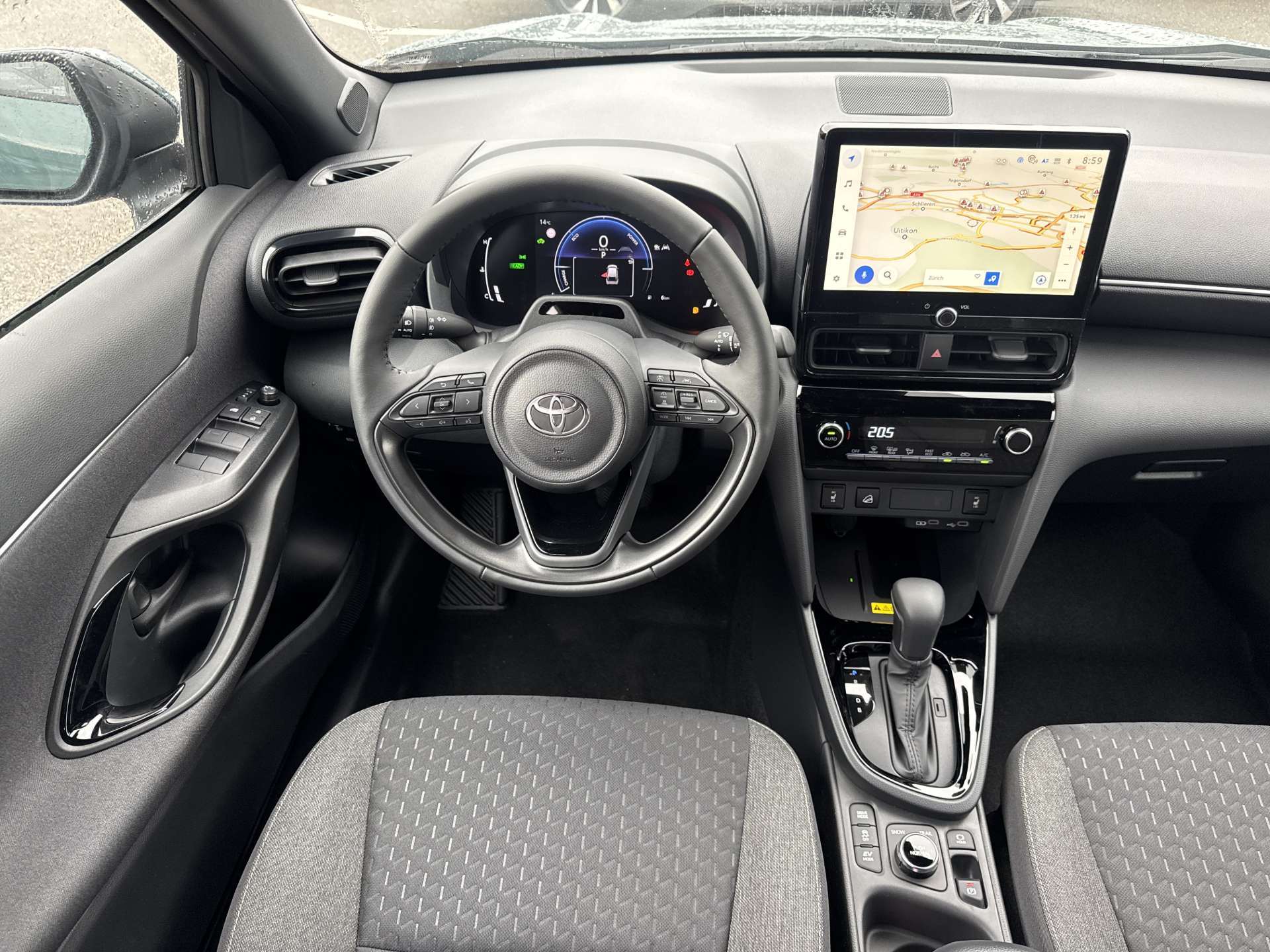 TOYOTA Yaris Cross 1.5 Trend AWDi e-CVT Automat-image-4