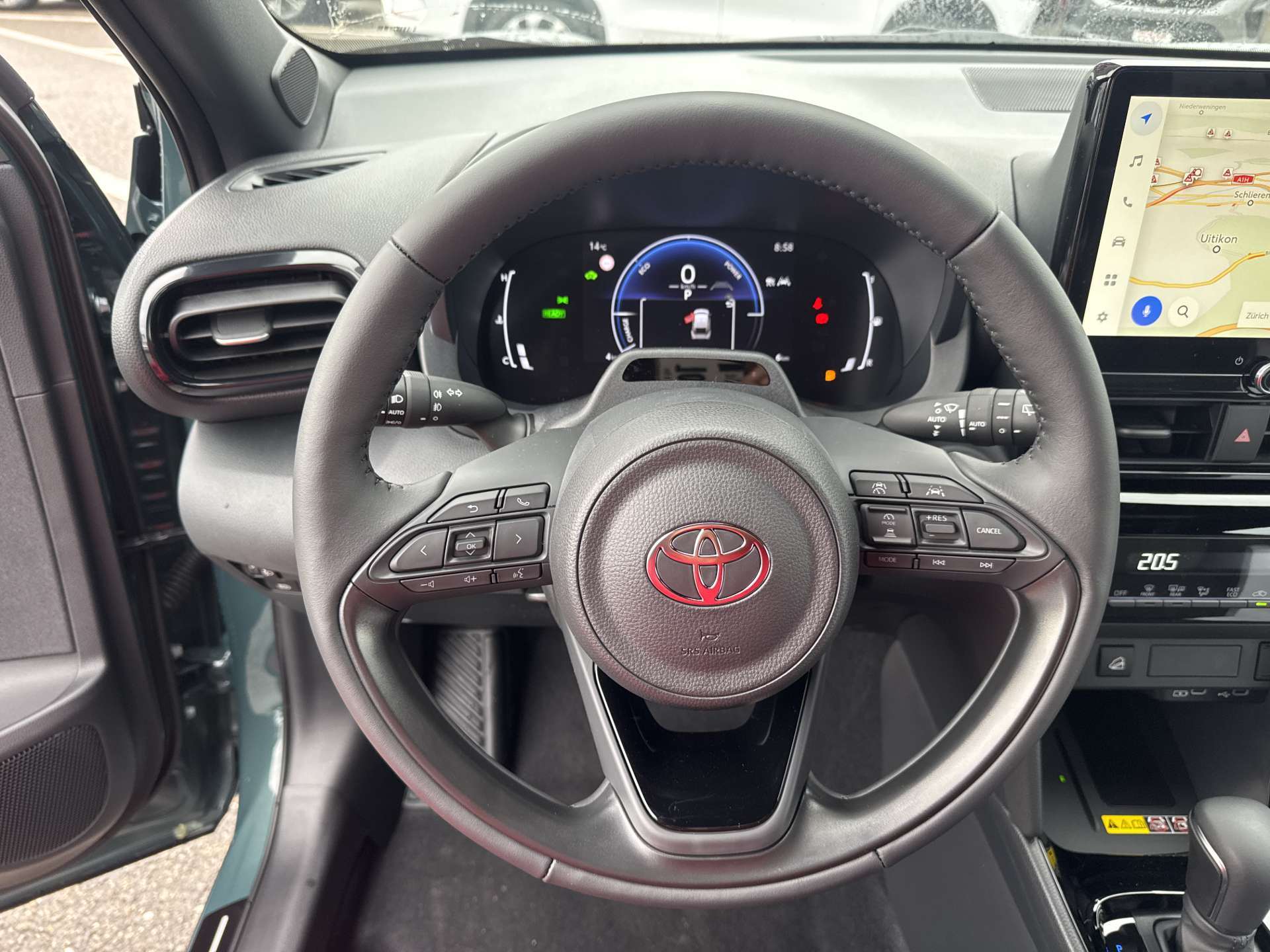 TOYOTA Yaris Cross 1.5 Trend AWDi e-CVT Automat-image-15