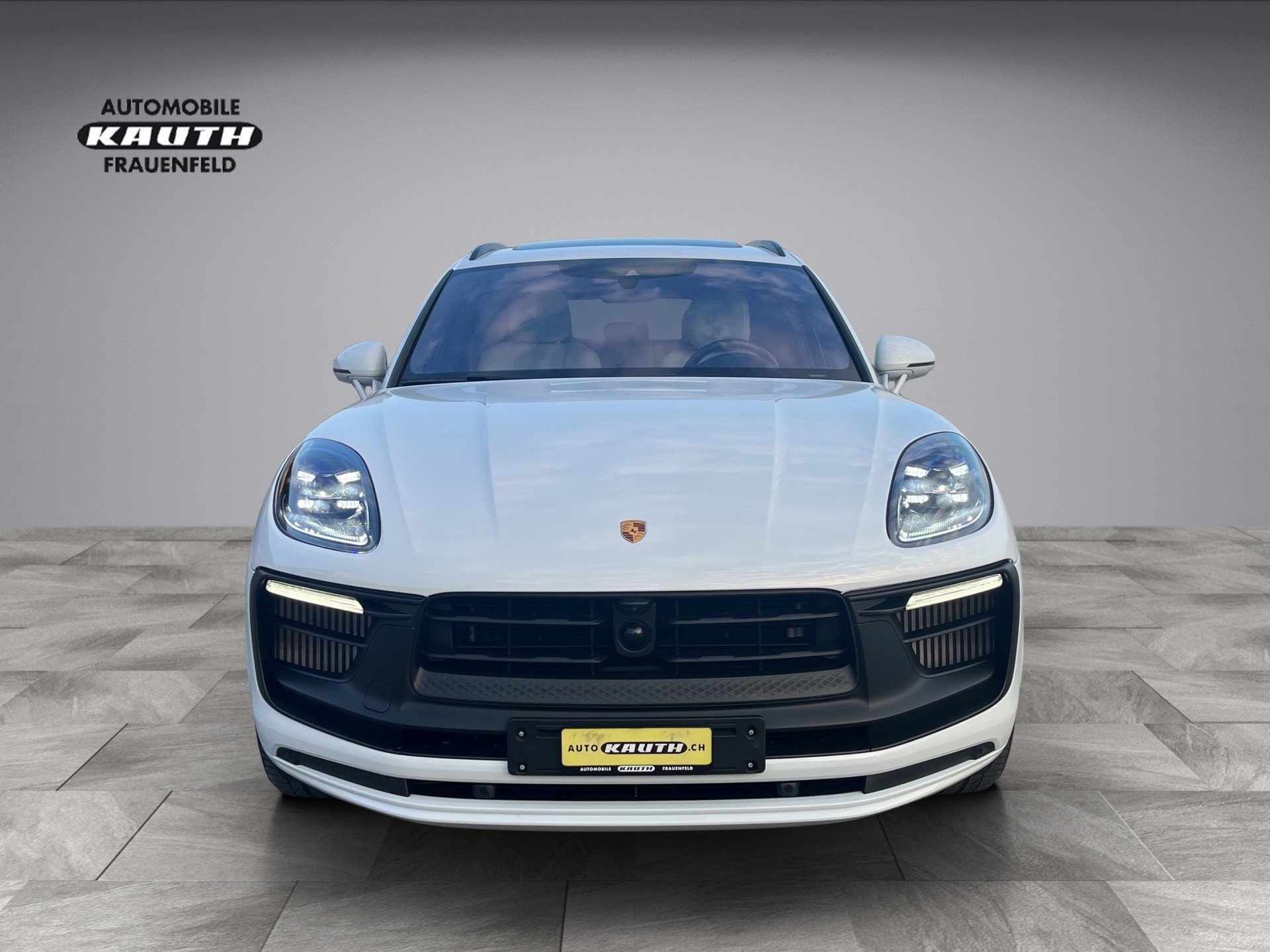 PORSCHE Macan GTS PDK*Individual Edition*-image-3