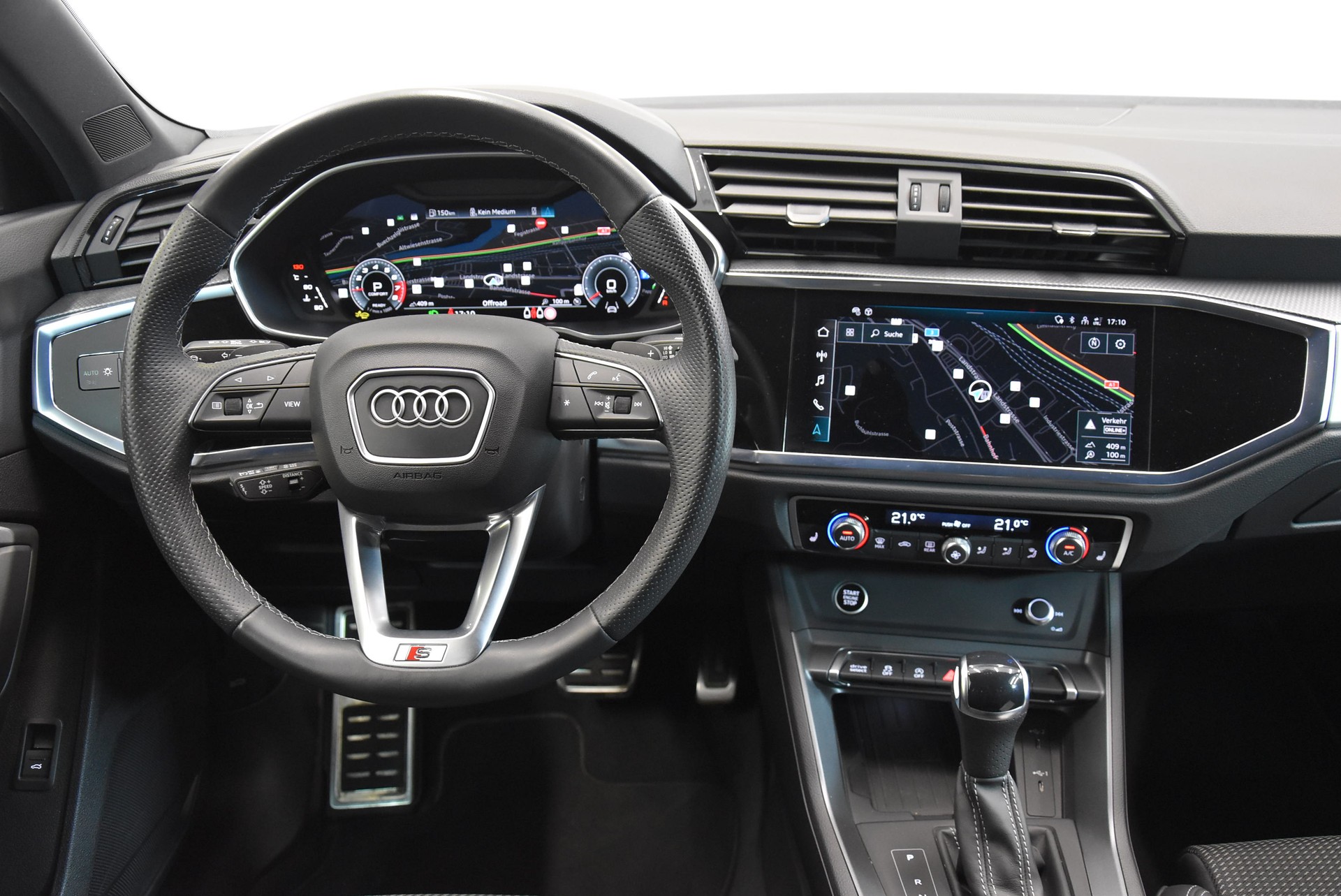 AUDI Q3 Sportback 35 TFSI Attraction S-tronic-image-5