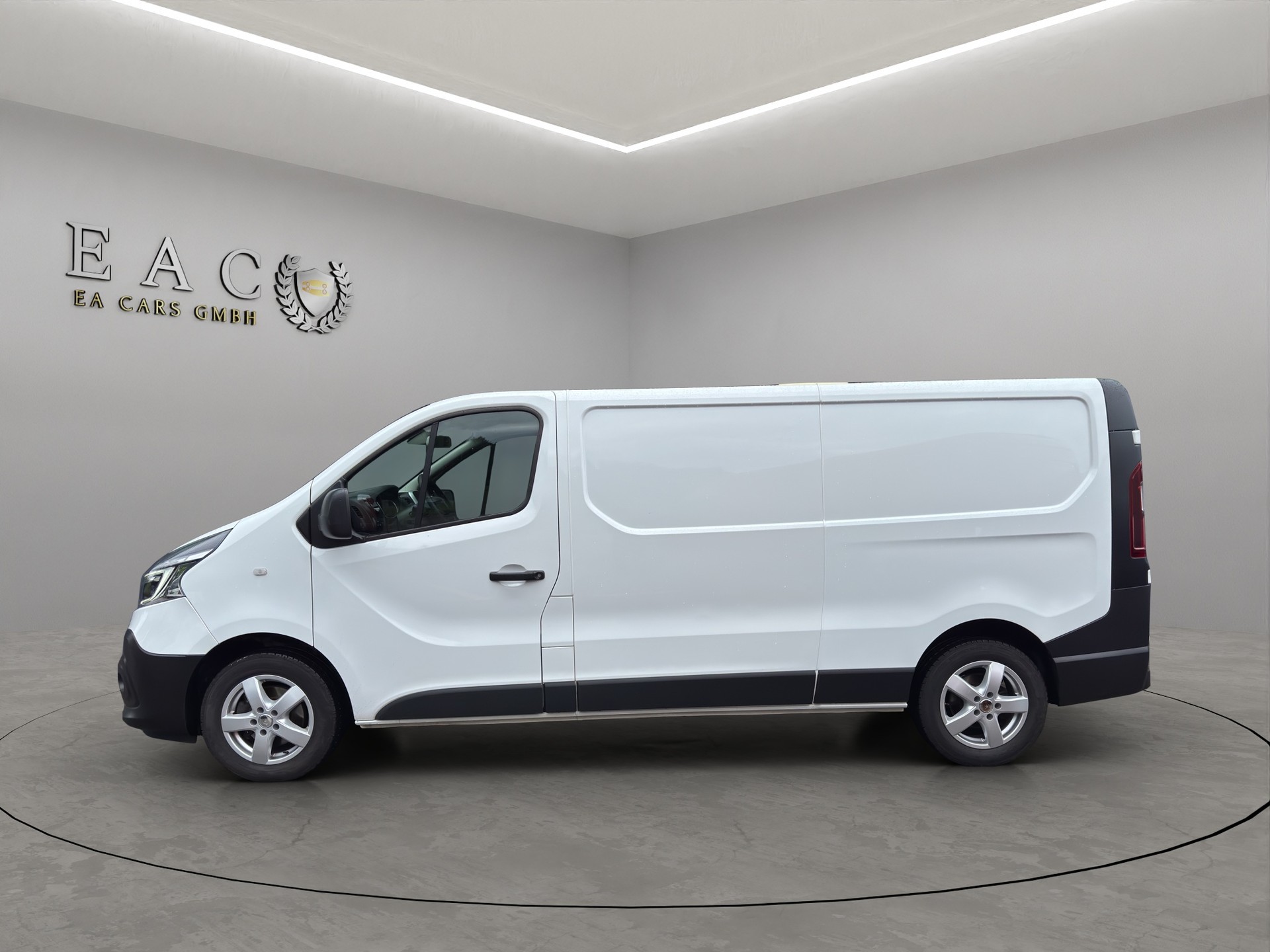 RENAULT Trafic 2.0 dCi 120 3.0t Business L2H1 **Mit Werkstatt Einrichtung**-image-1