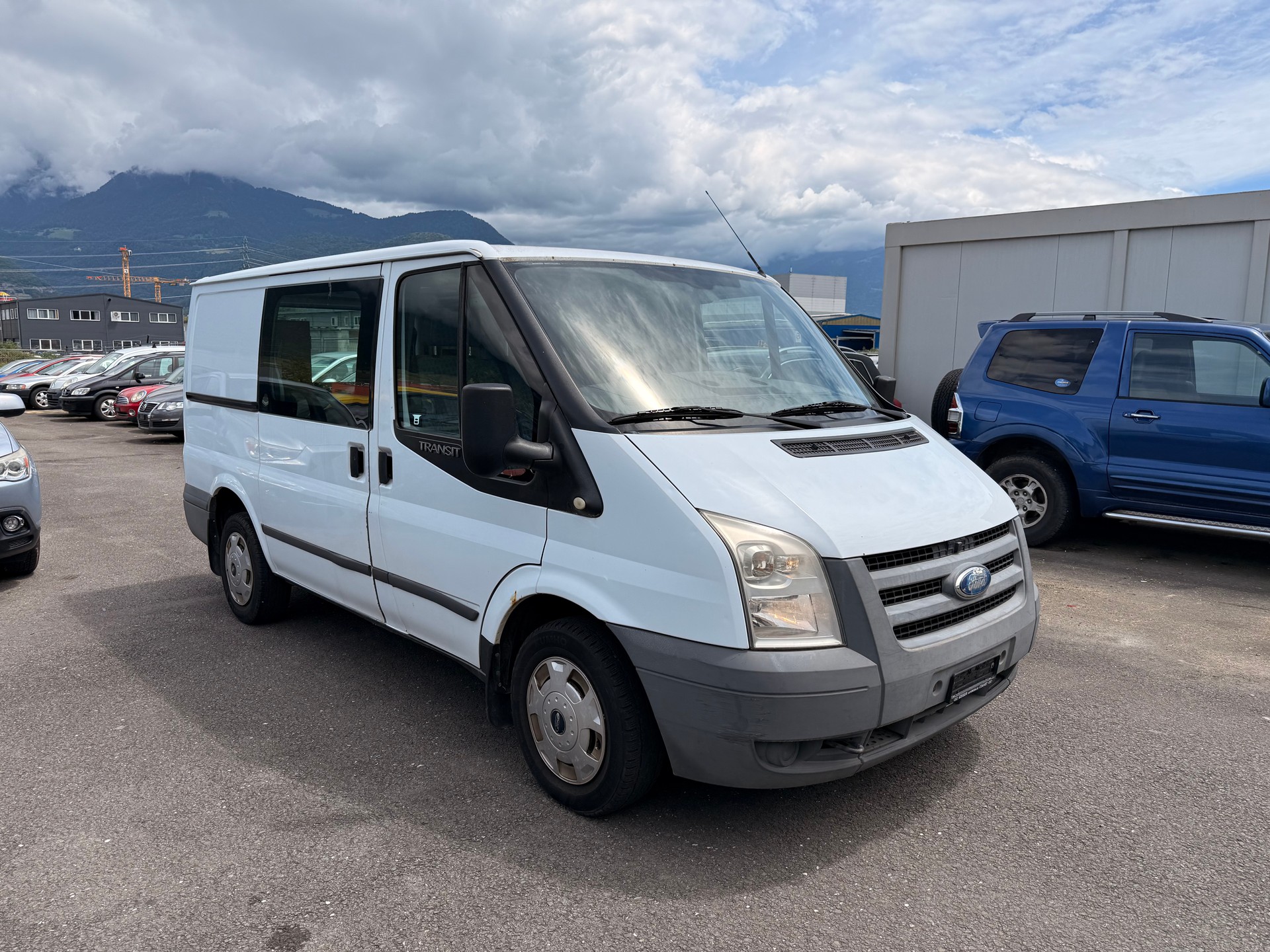 FORD Transit 2.2 TDCi 300 M Trend-image-2
