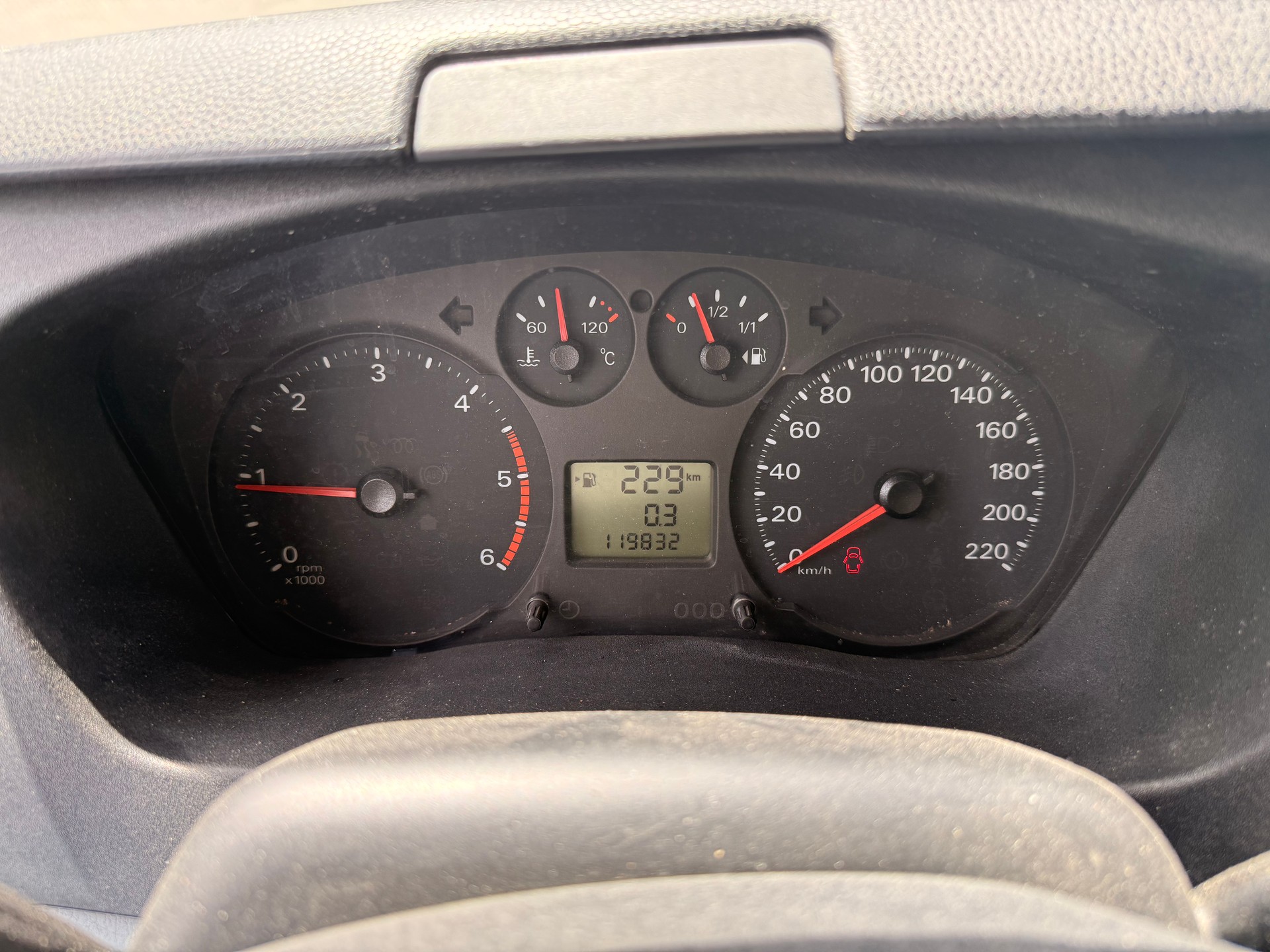 FORD Transit 2.2 TDCi 300 M Trend-image-7