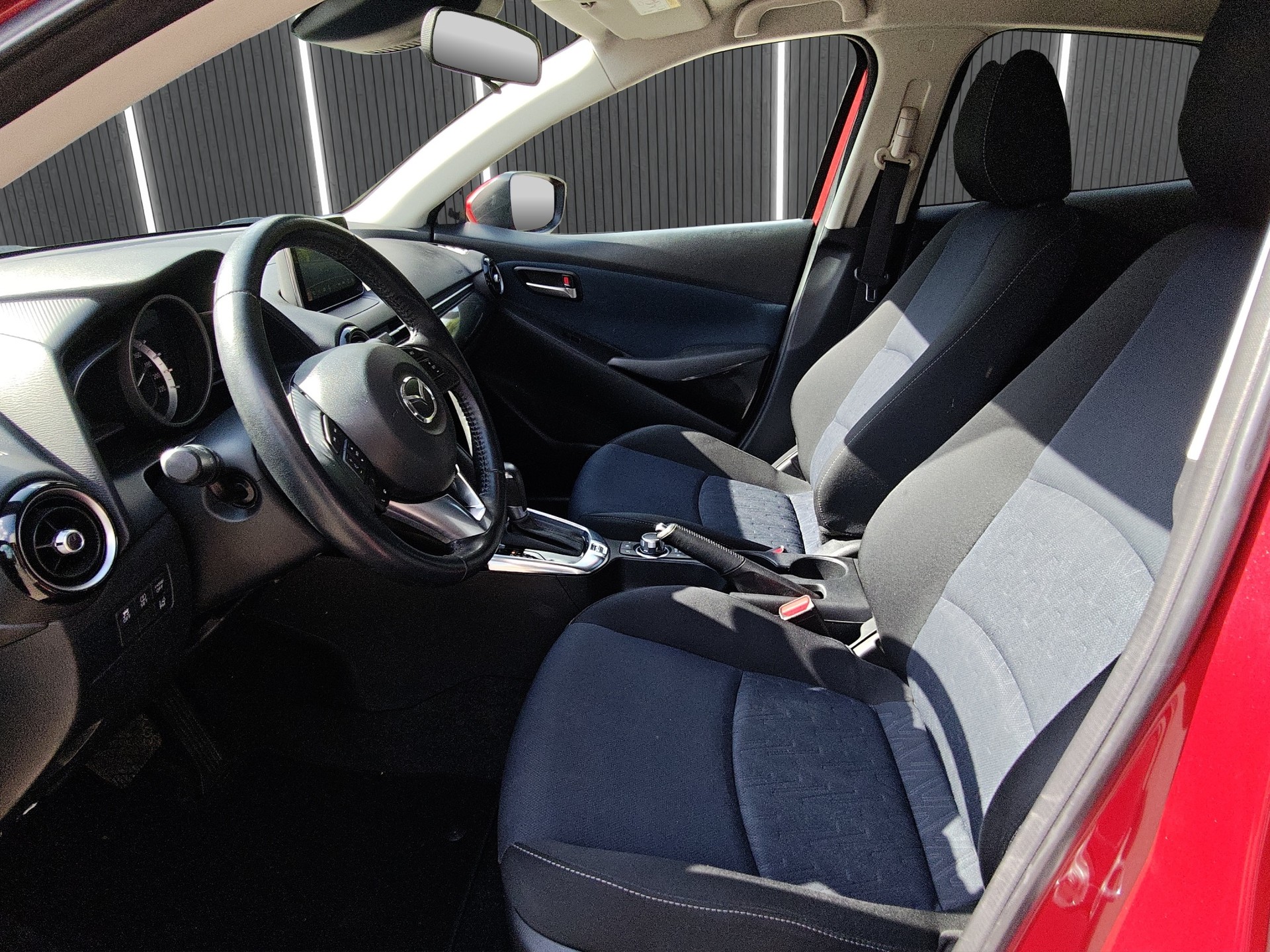 MAZDA 2 1.5i 16V Skyactiv-G Ambition Plus Drive-image-7