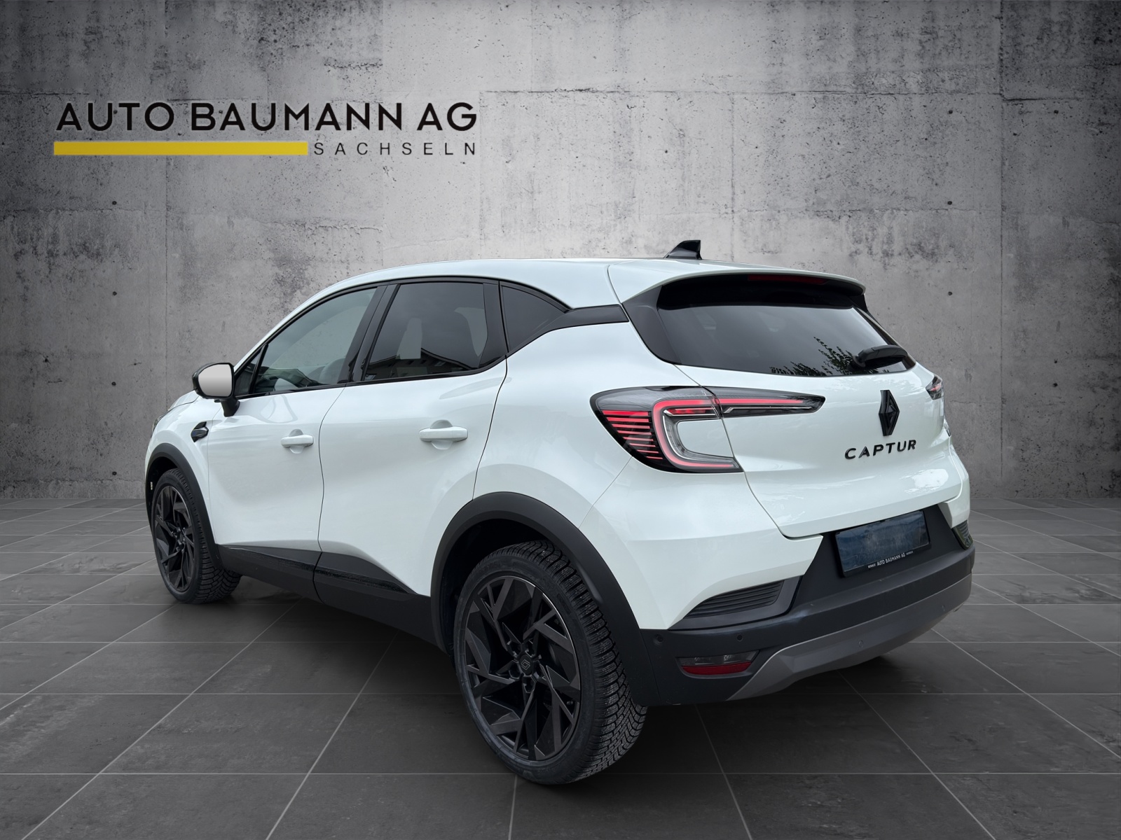 RENAULT Captur 1.3 TCe 160PS Esprit Alpine EDC-image-5
