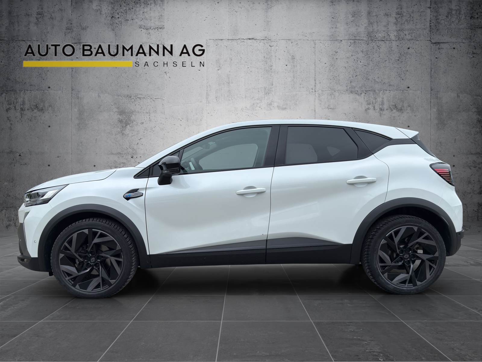 RENAULT Captur 1.3 TCe 160PS Esprit Alpine EDC-image-0