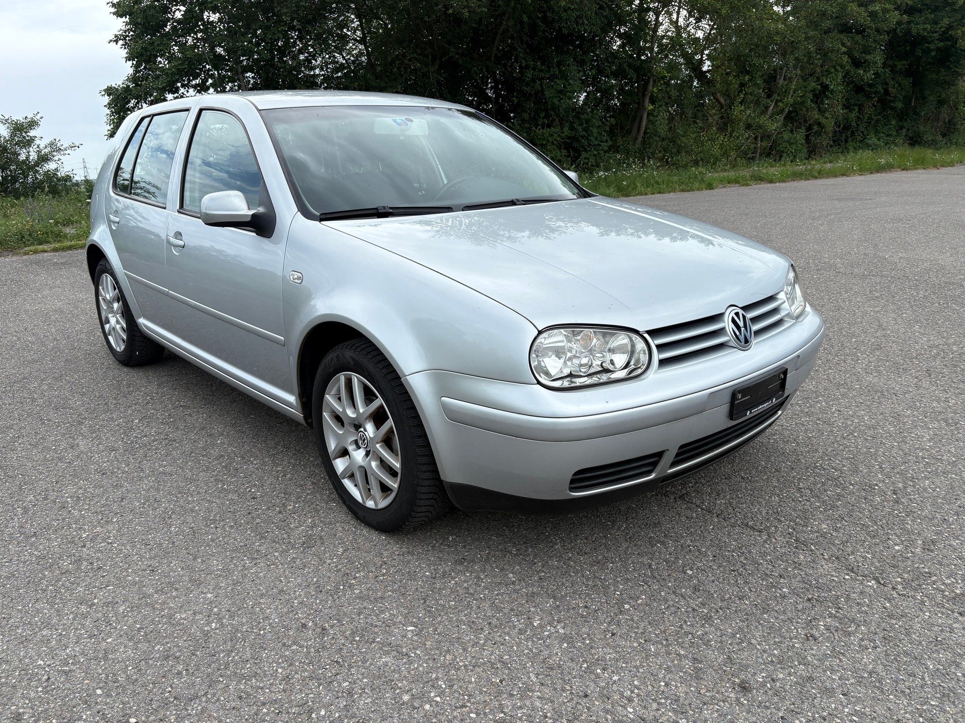 VW Golf 1.6 16V-image-4