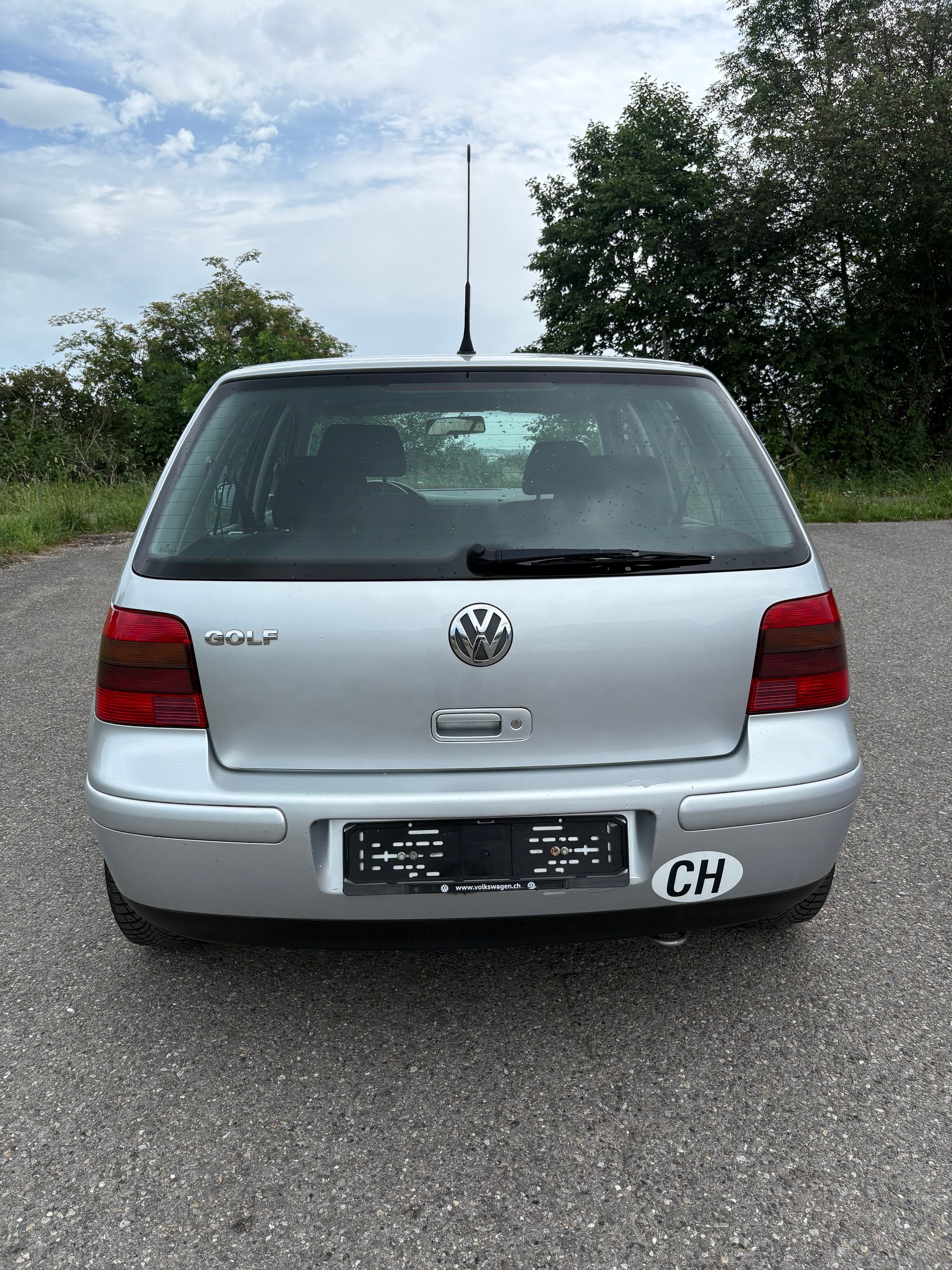 VW Golf 1.6 16V-image-5