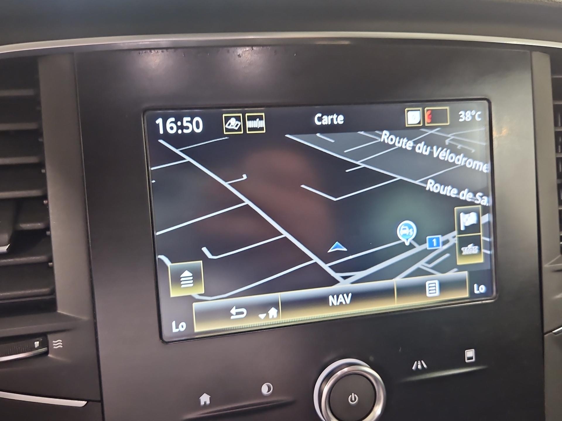 RENAULT Mégane 1.3 16V Turbo GT Line EDC-image-22