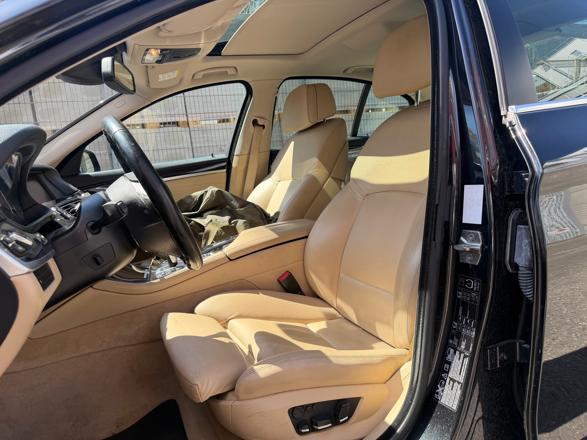 BMW 530d xDrive Steptronic-image-14