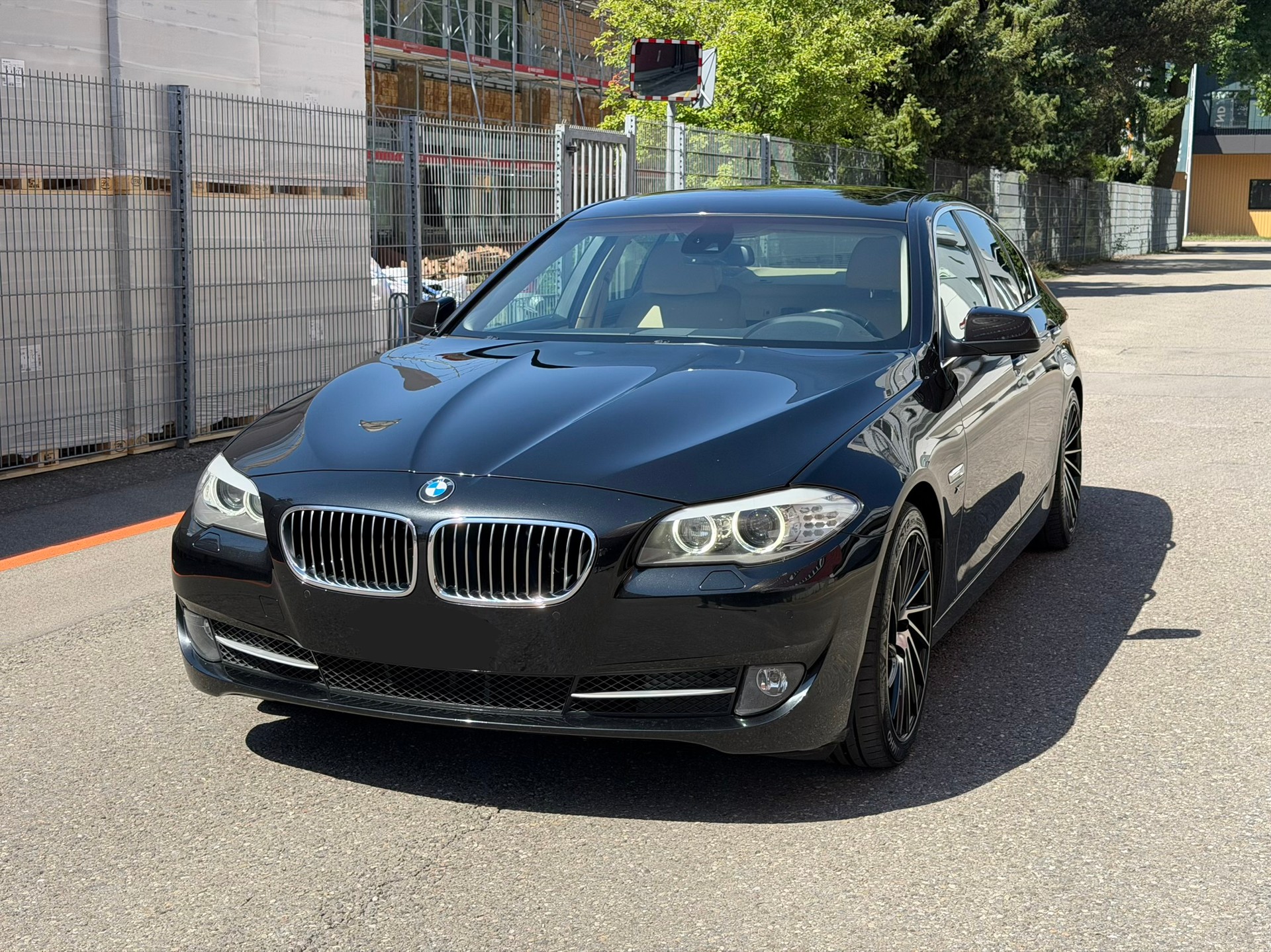 BMW 530d xDrive Steptronic-image-1