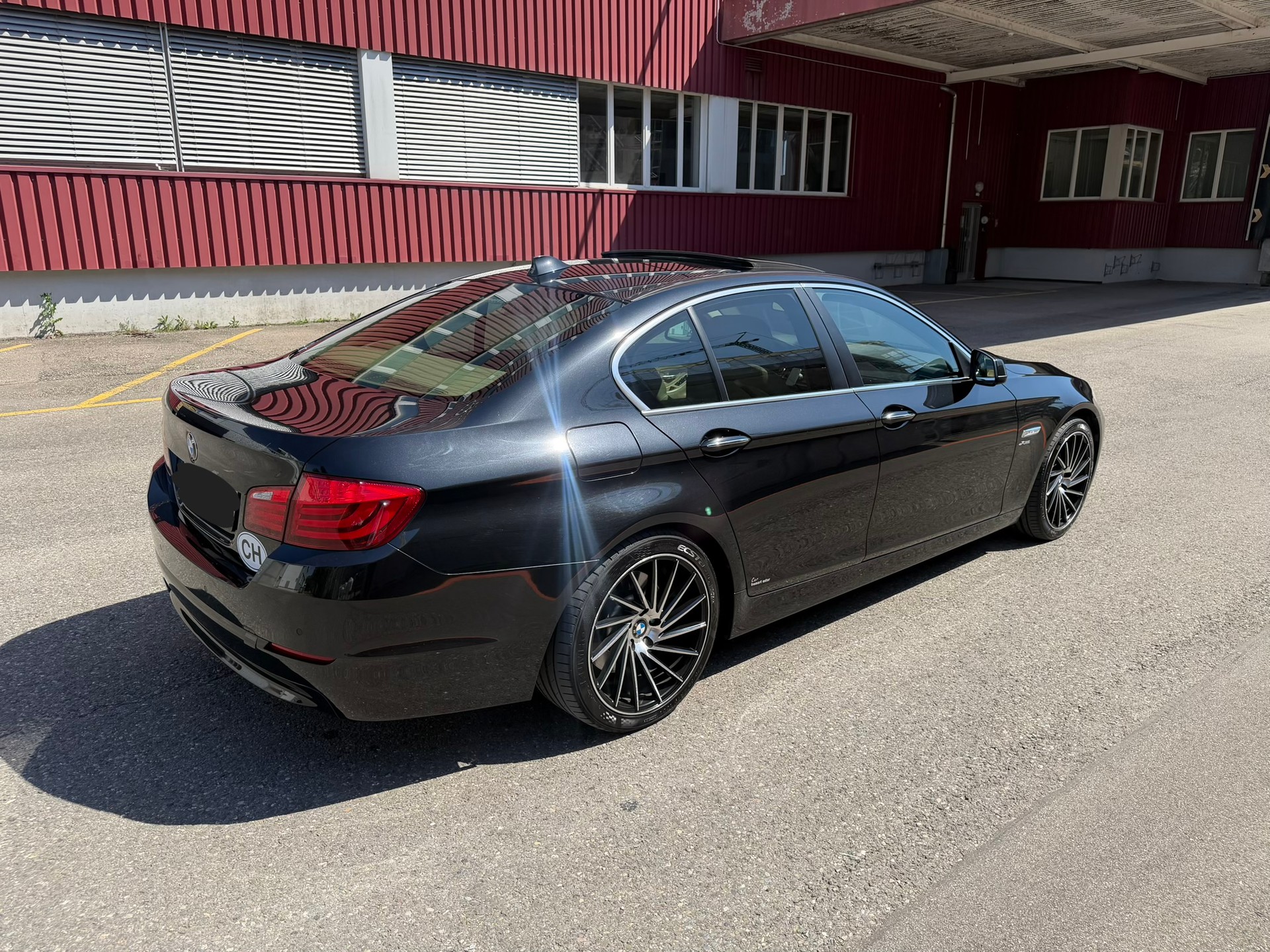 BMW 530d xDrive Steptronic-image-4