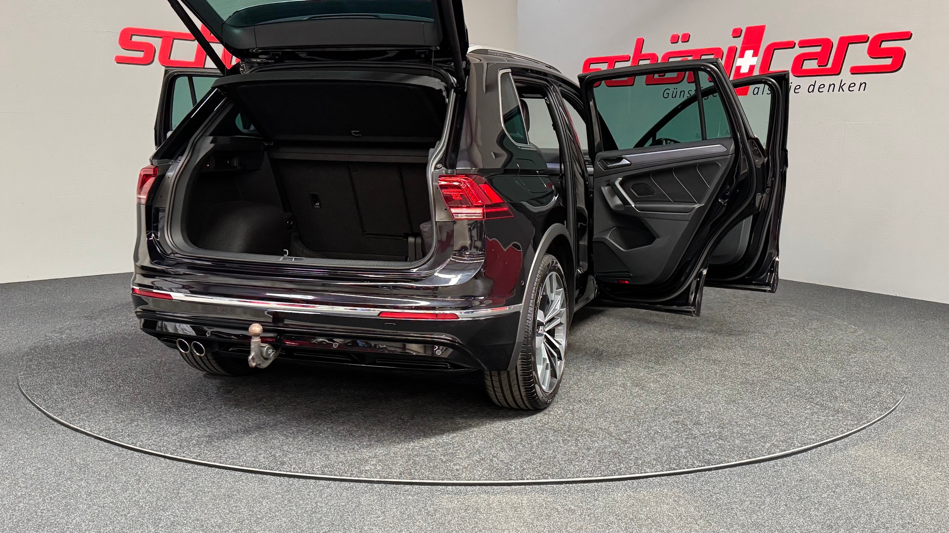 VW Tiguan 2.0 TDI SCR Highline R-Line 4Motion DSG-image-6