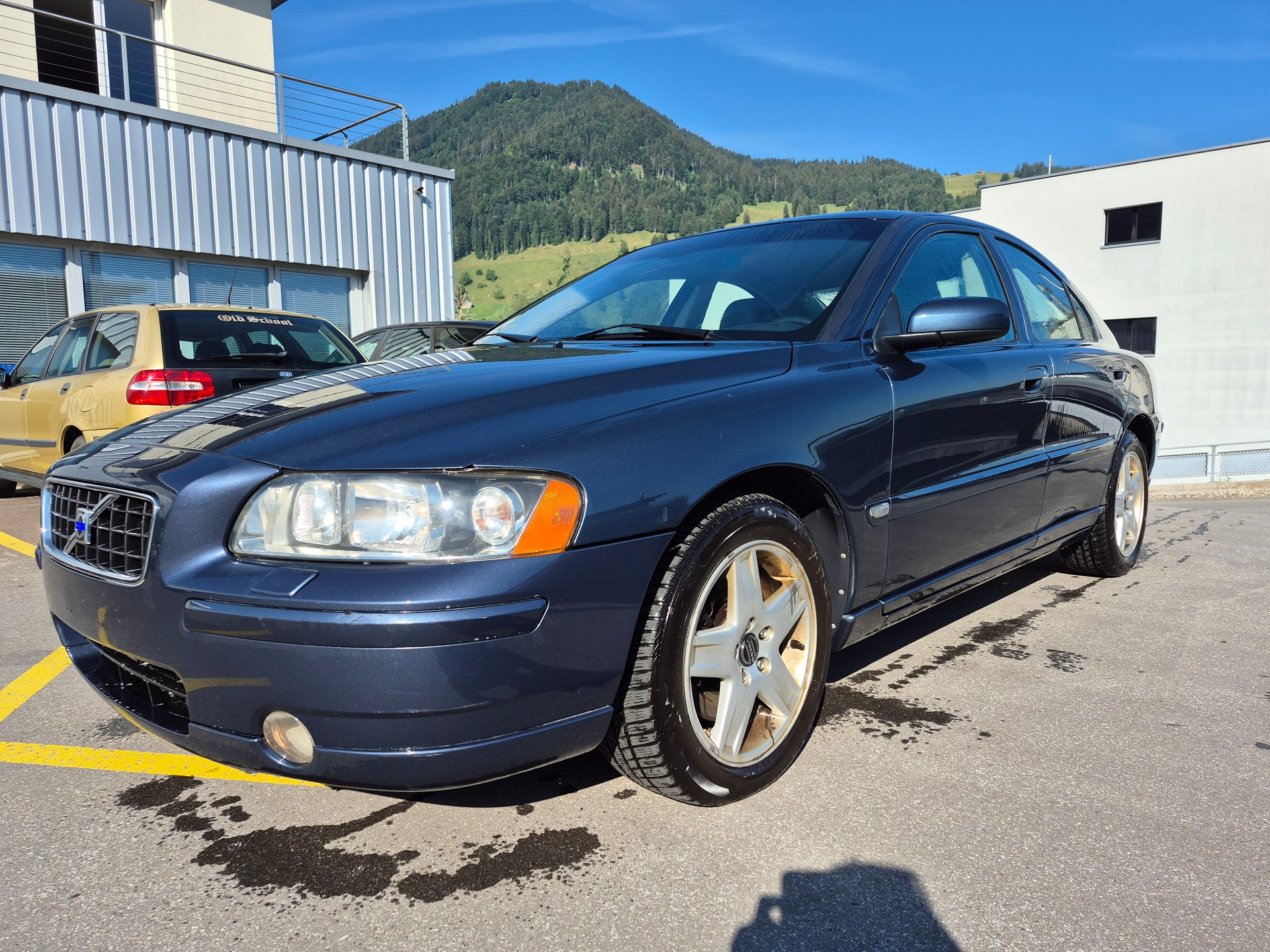 VOLVO S60 2.4 Summum-image-2