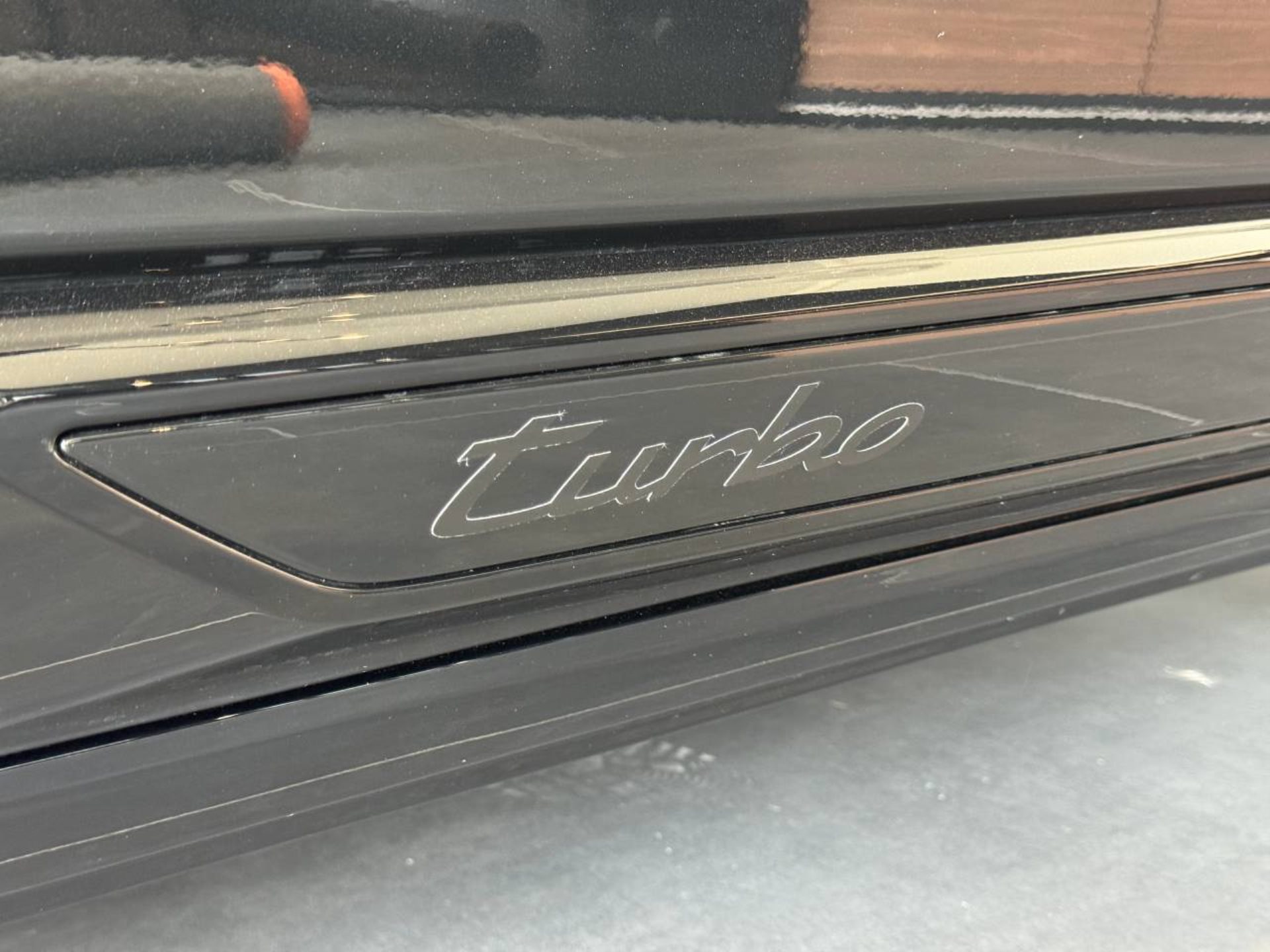 PORSCHE Cayenne Turbo Electric-image-34