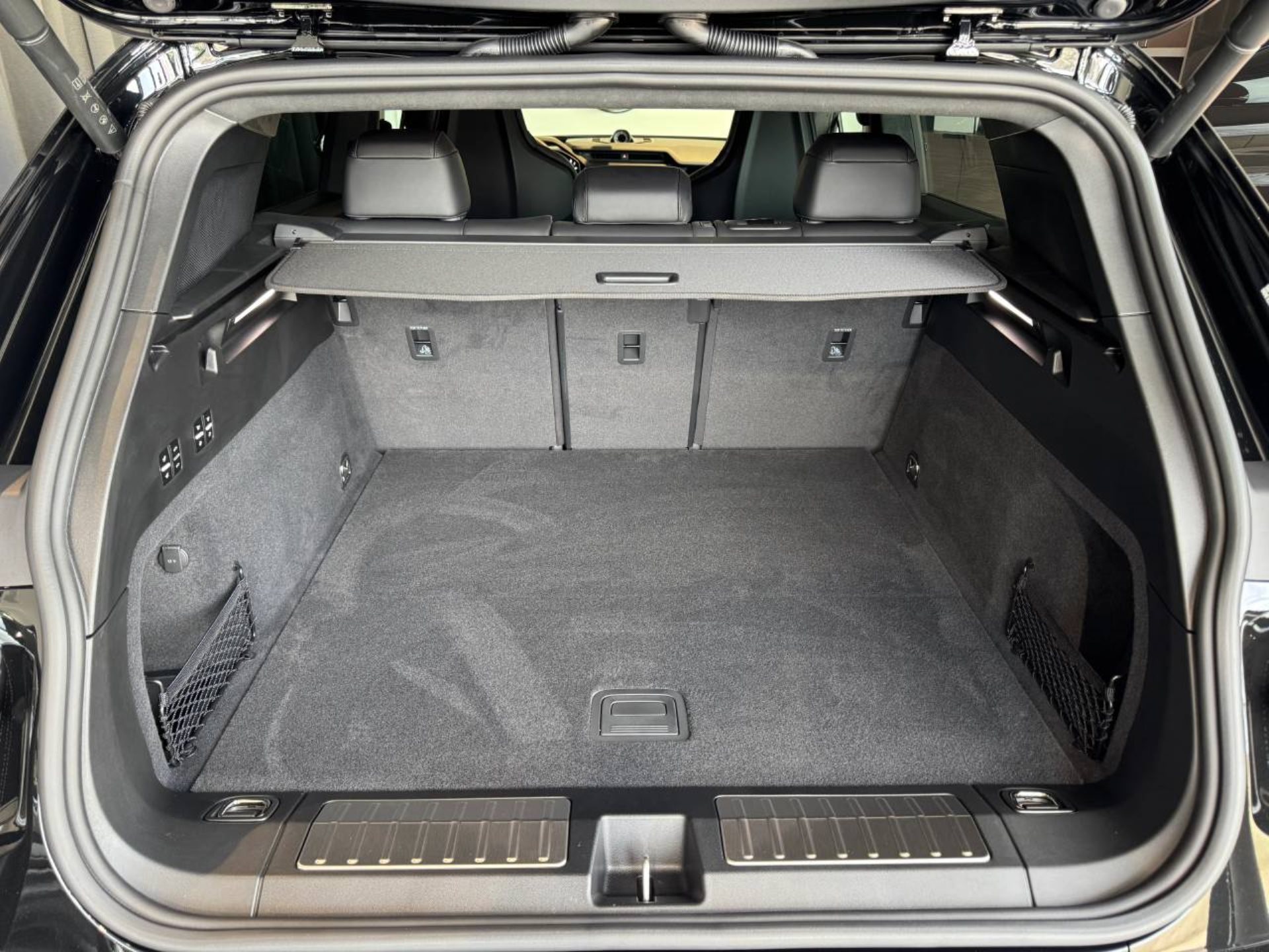 PORSCHE Cayenne Turbo Electric-image-20