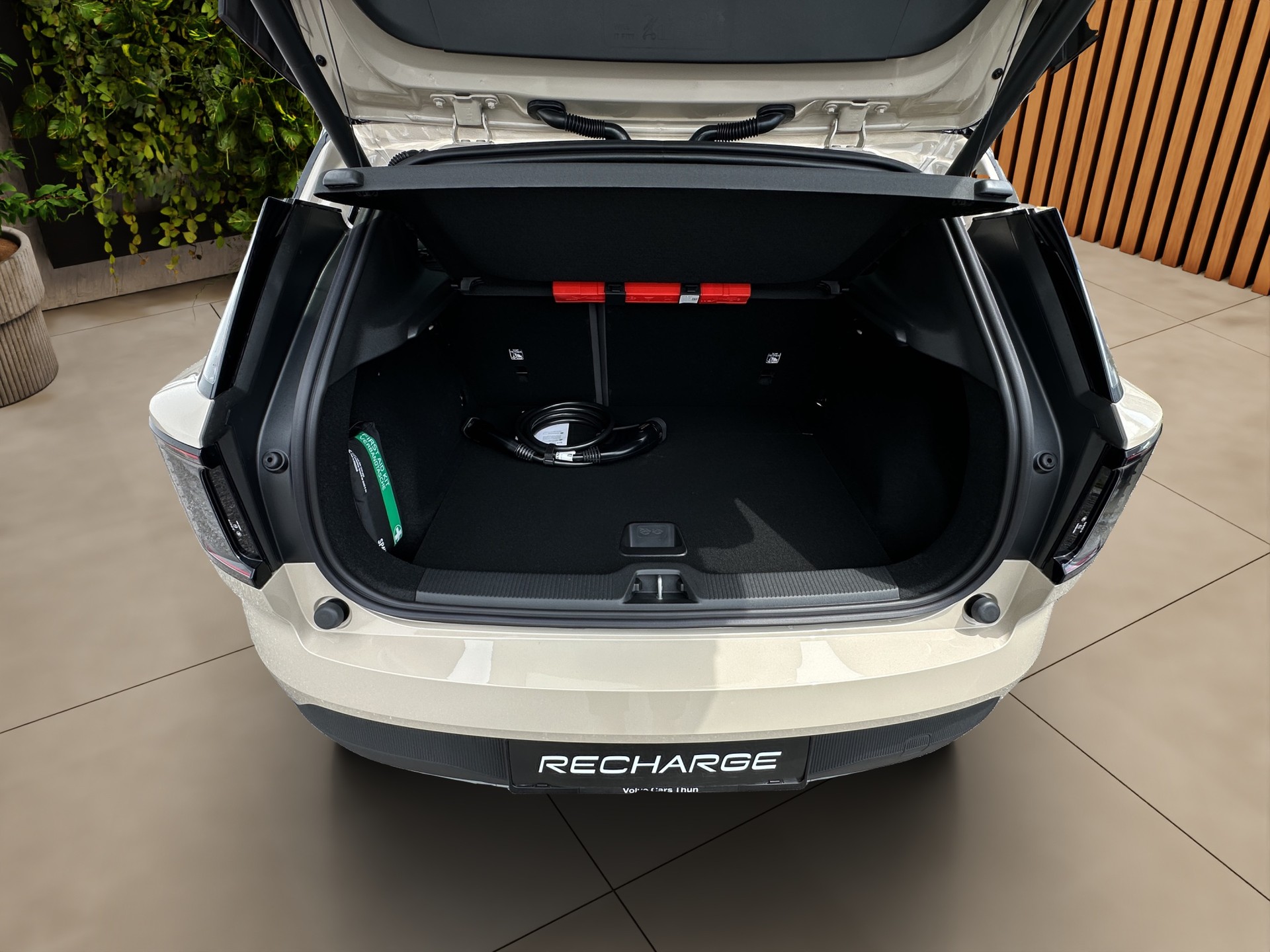 VOLVO EX30 CC E60 Twin Performance AWD-image-15