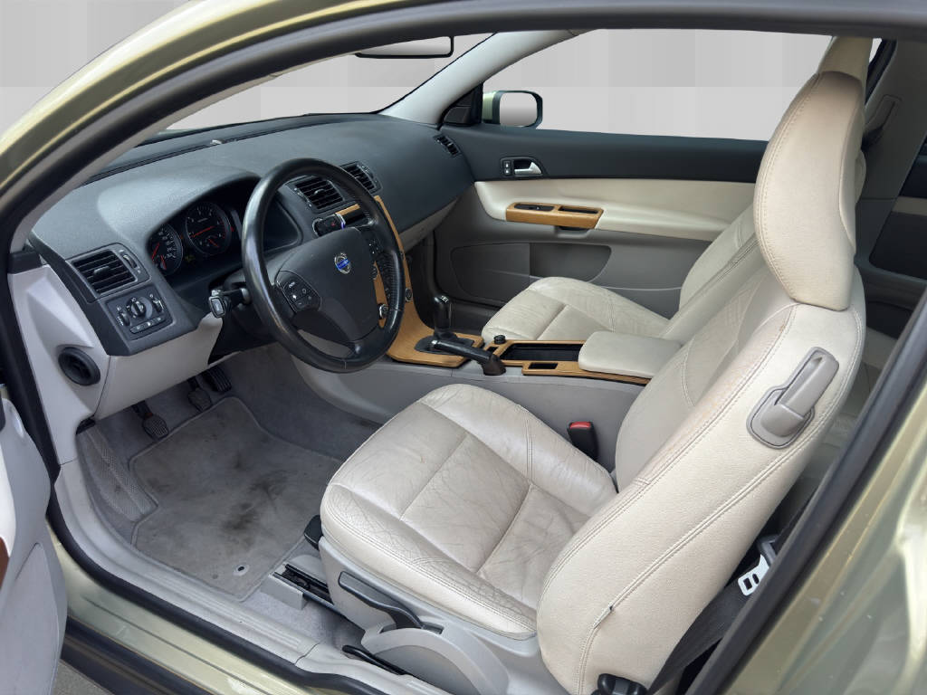 VOLVO C30 1.6 D2 Comfort-image-8