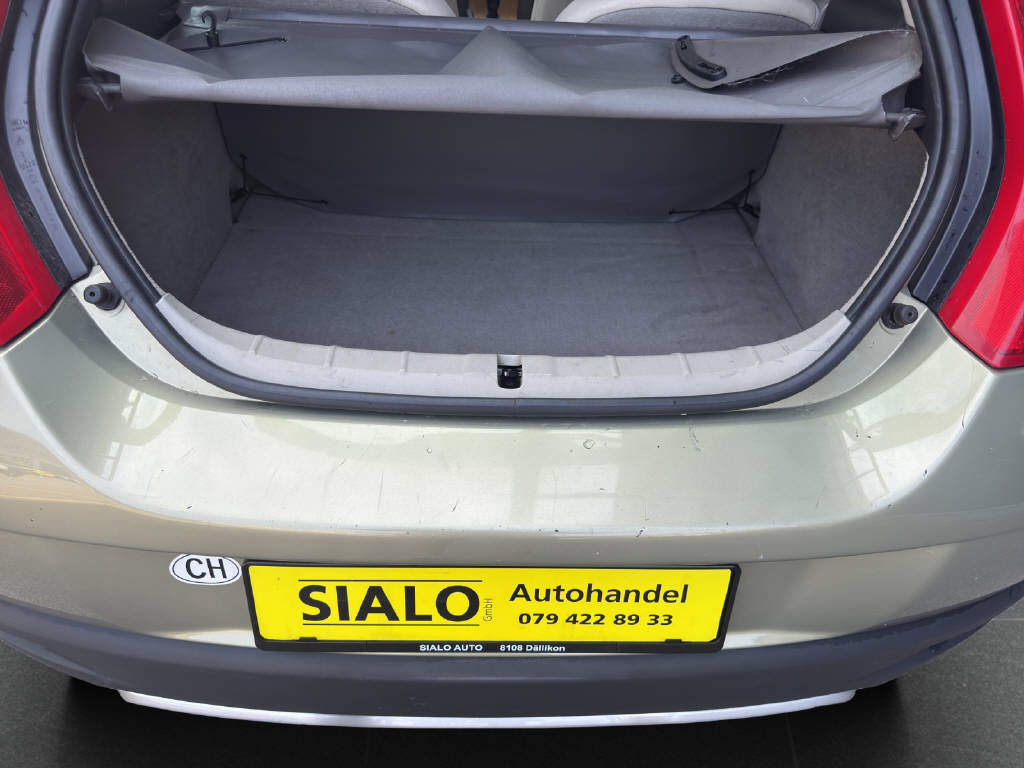 VOLVO C30 1.6 D2 Comfort-image-13