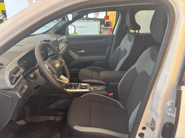 DACIA Duster HEV 155 Journey 150 4x4 Hybrid-image-8