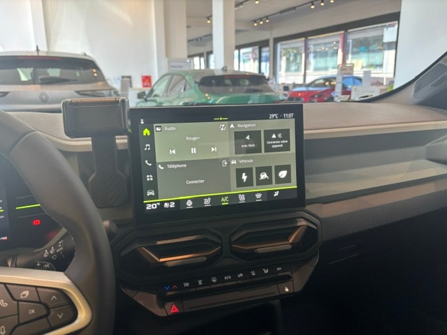 DACIA Duster HEV 155 Journey 150 4x4 Hybrid-image-12