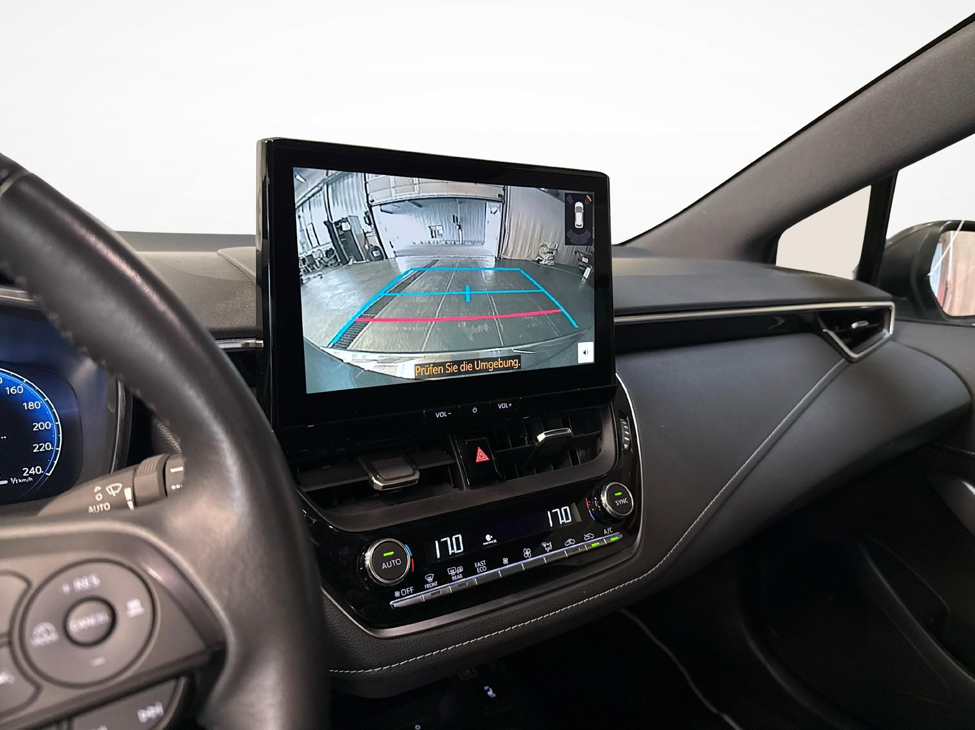 TOYOTA Corolla 1.8 HSD Trend-image-12