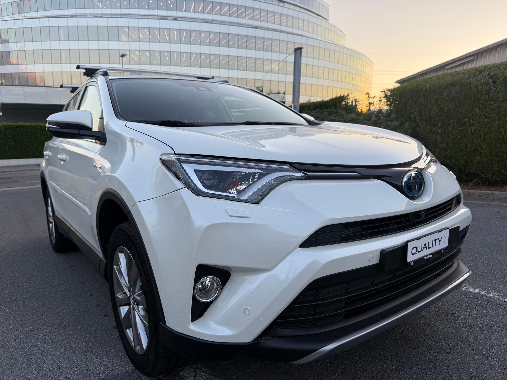 TOYOTA RAV-4 2.5 HSD Sol e-CVT-image-0