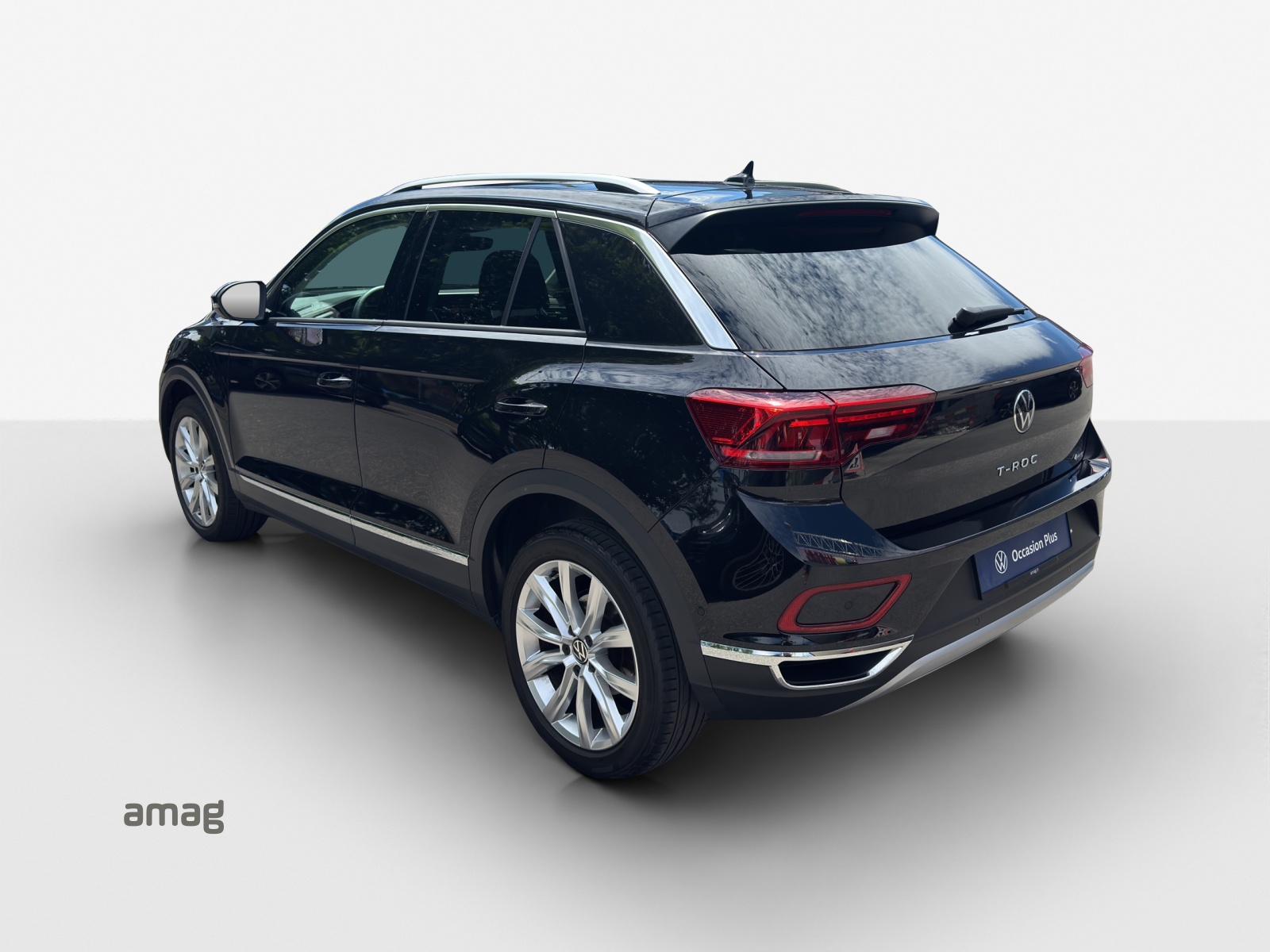 VW T-Roc 2.0 TSI Style DSG 4Motion-image-2