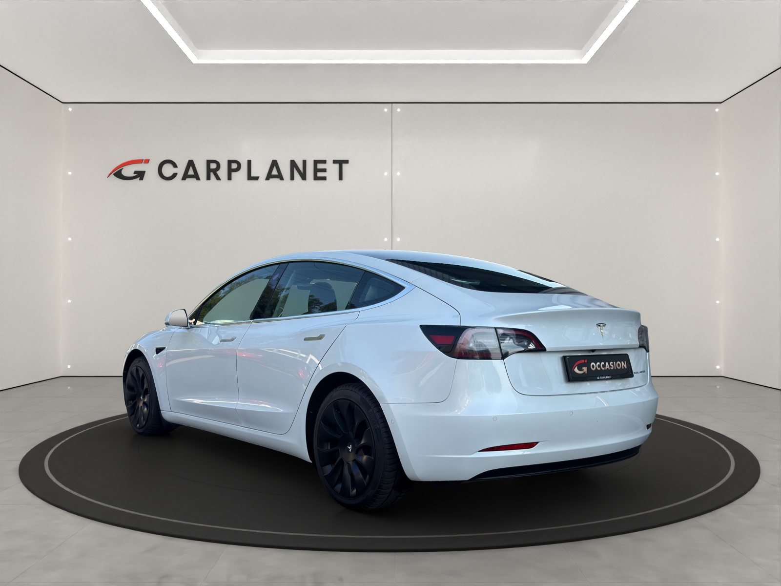 TESLA Model 3 Long Range Dual Motor-image-3