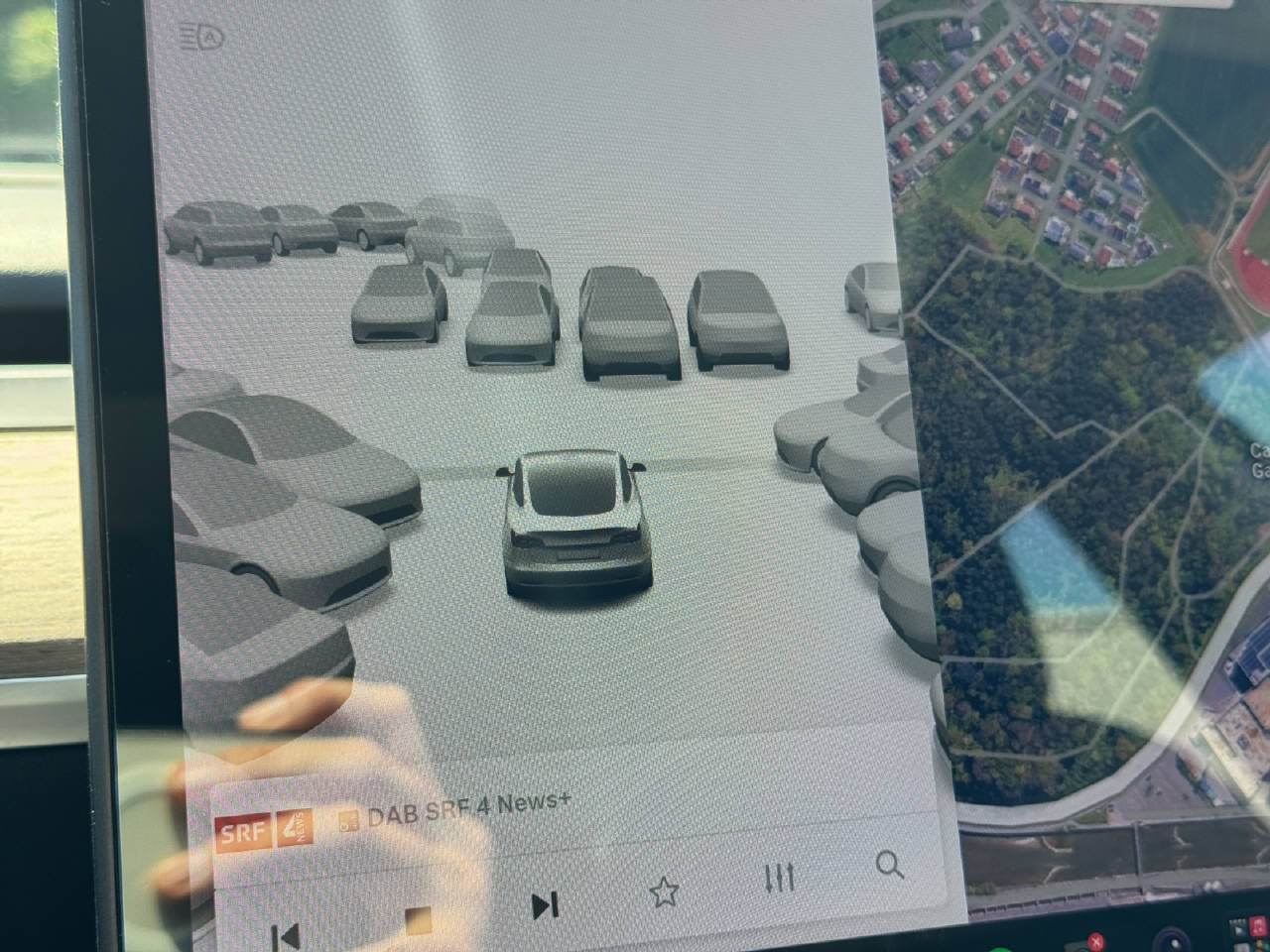 TESLA Model 3 Long Range Dual Motor-image-12