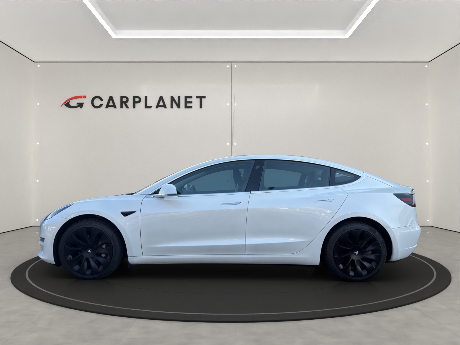 TESLA Model 3 Long Range Dual Motor-image-2