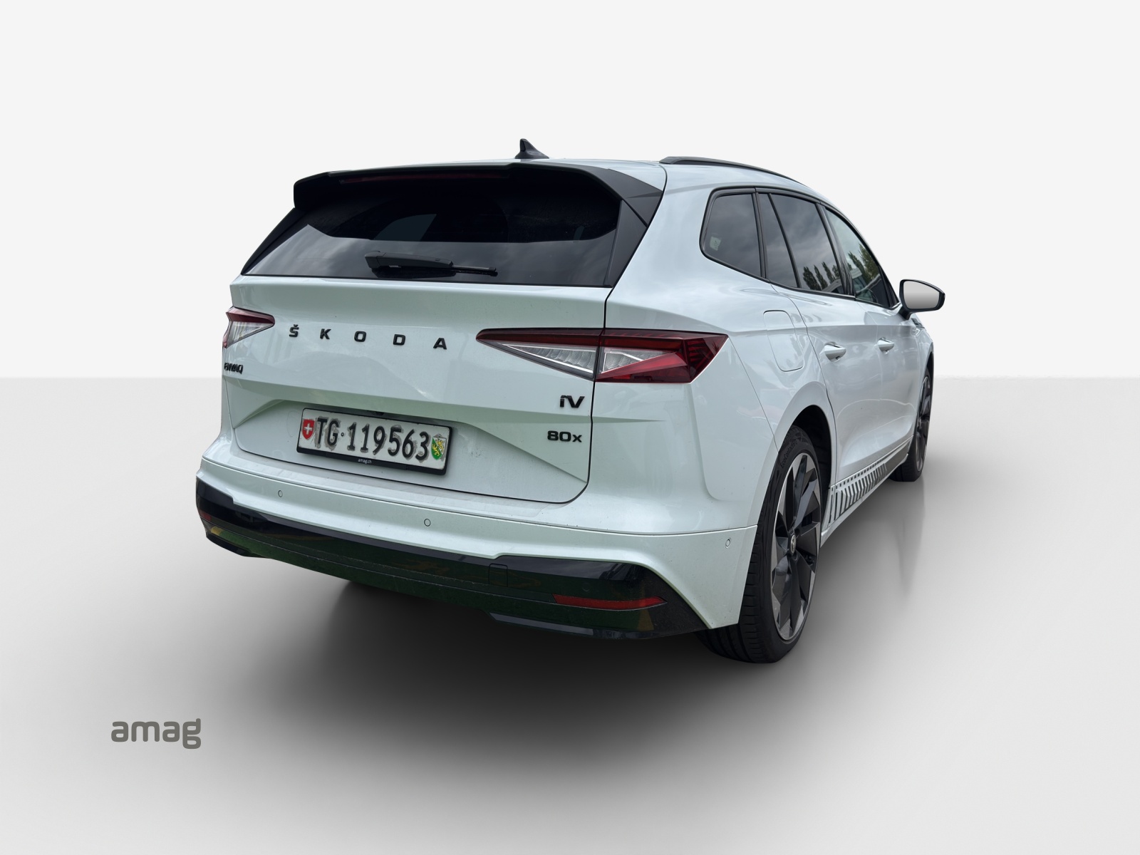 SKODA Enyaq iV 80x SportLine-image-4