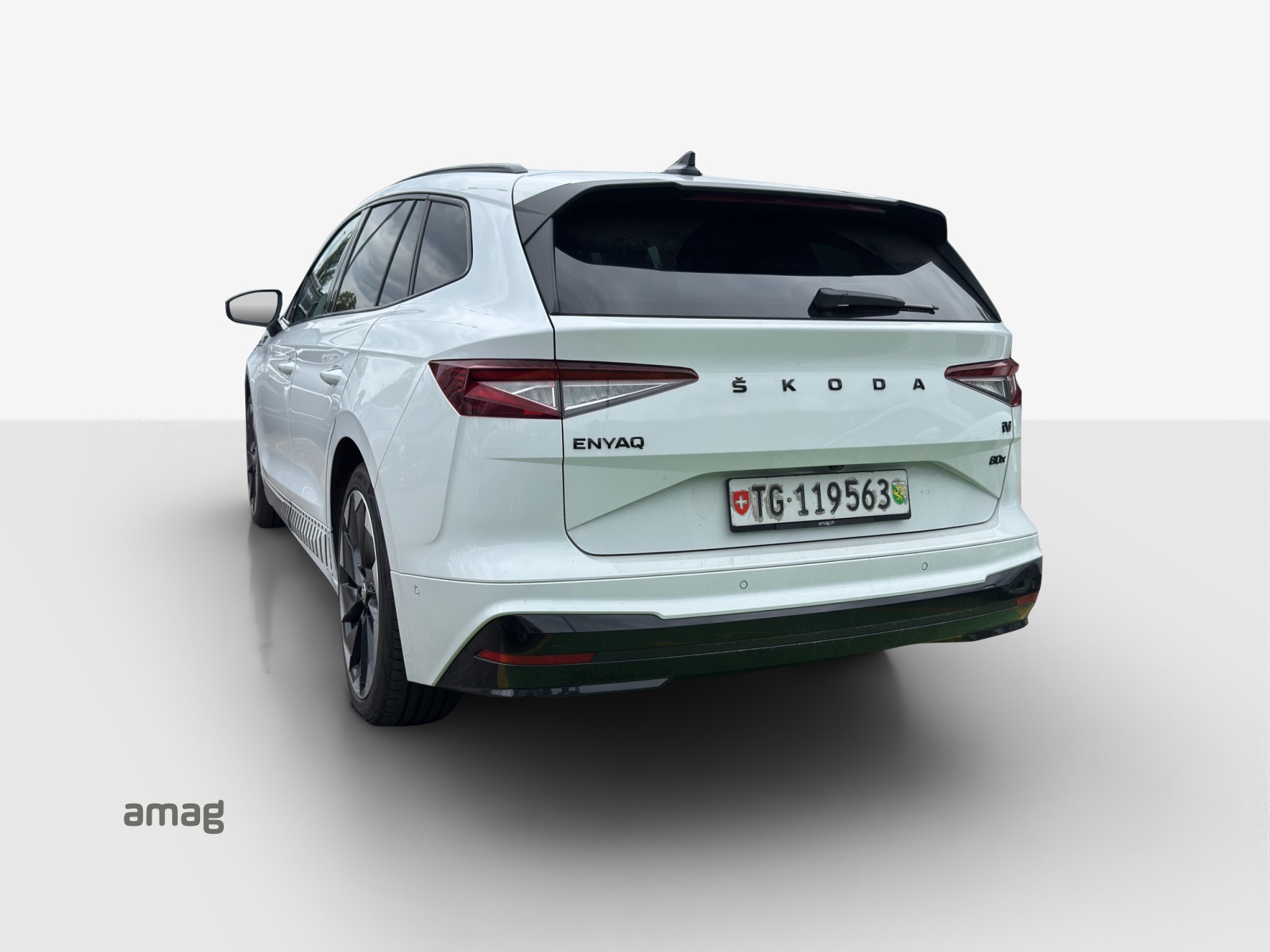 SKODA Enyaq iV 80x SportLine-image-2