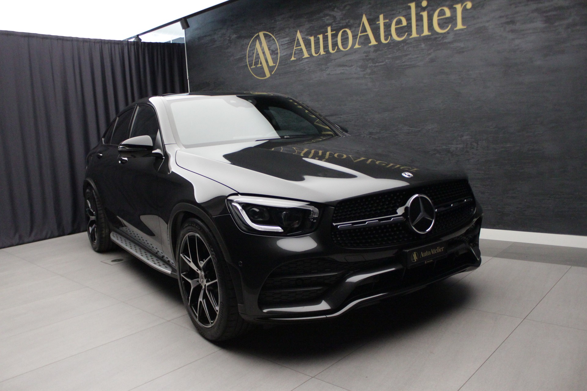 MERCEDES-BENZ GLC Coupé 300 AMG Line 4Matic 9G-Tronic-image-1