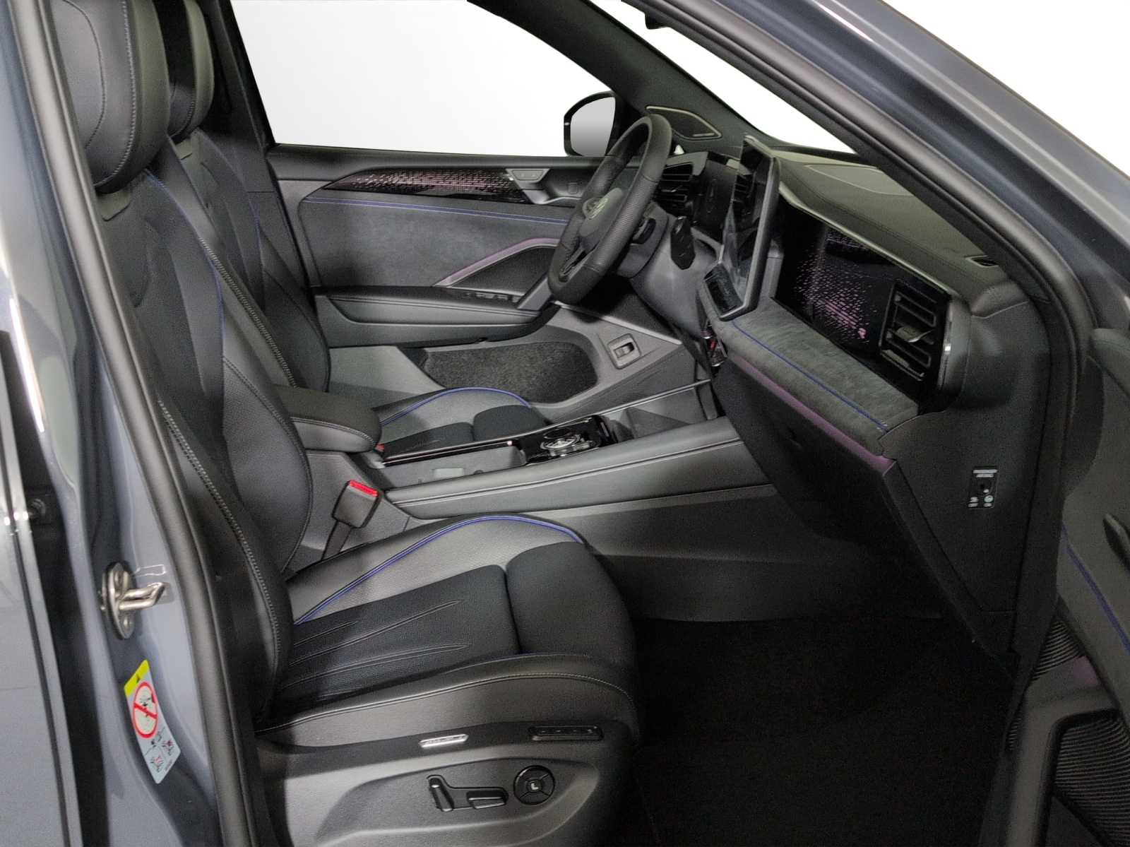 VW Tiguan 2.0 TDI SCR R-Line 4Motion DSG-image-6