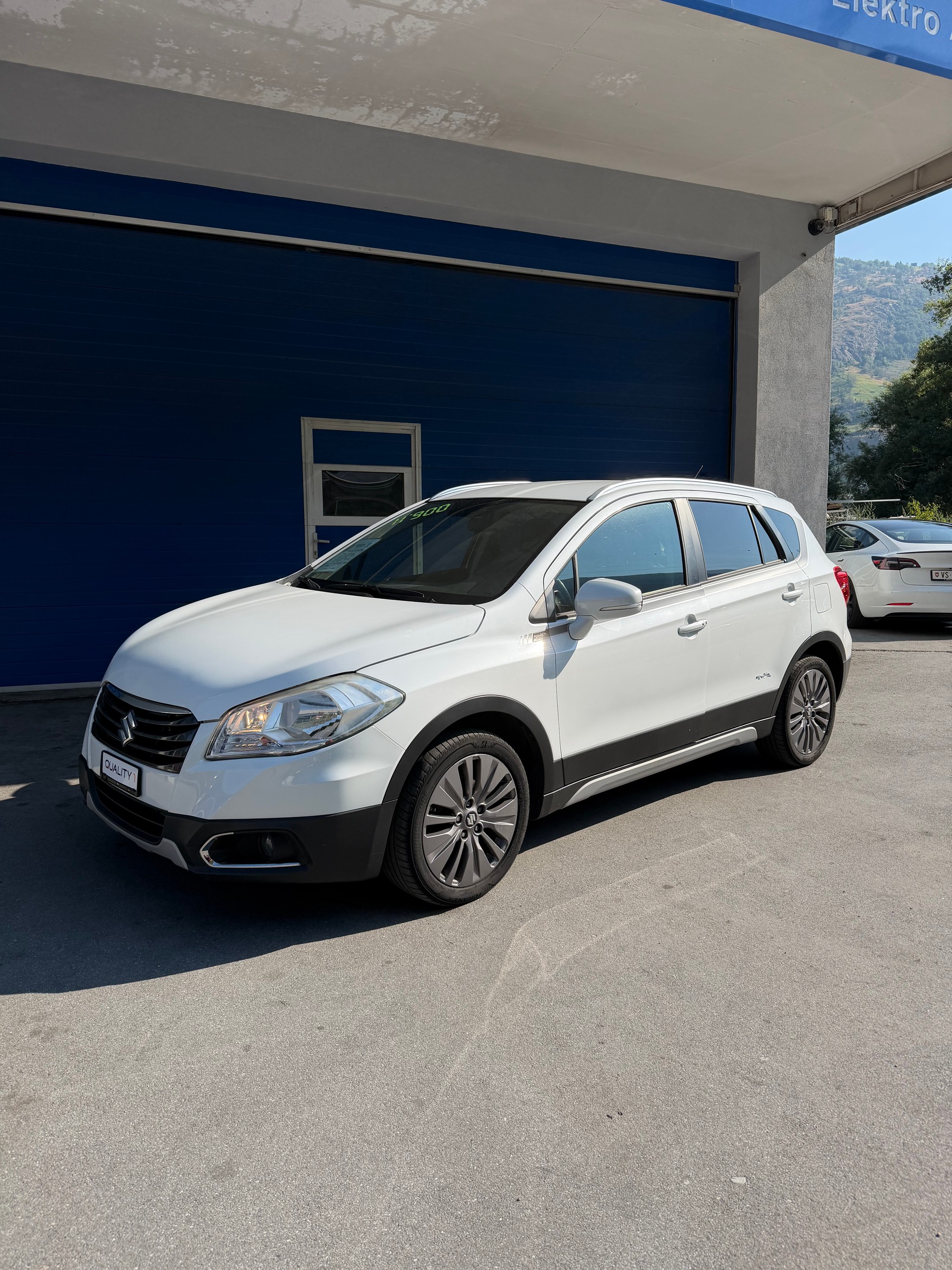 SUZUKI SX4 S-Cross 1.6 TD PizSulai 4WD TCSS-image-0