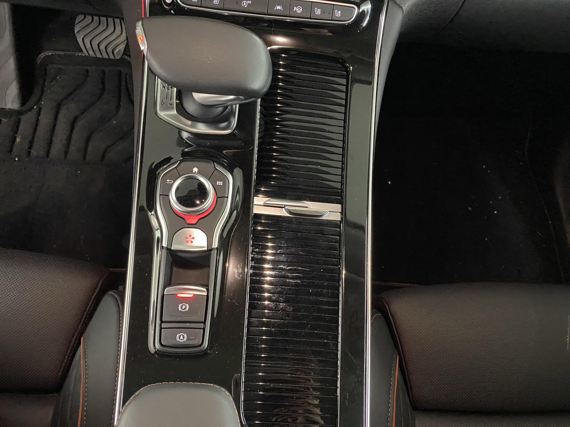 RENAULT Espace 2.0 dCi Initiale Paris EDC 6-image-11