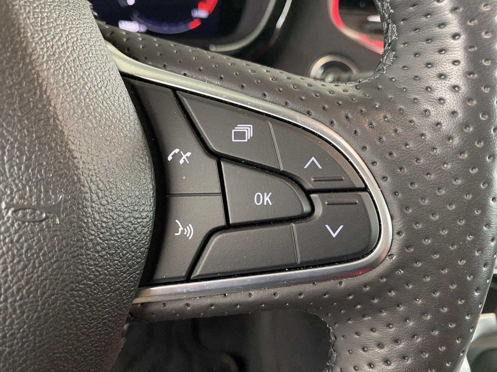 RENAULT Espace 2.0 dCi Initiale Paris EDC 6-image-20