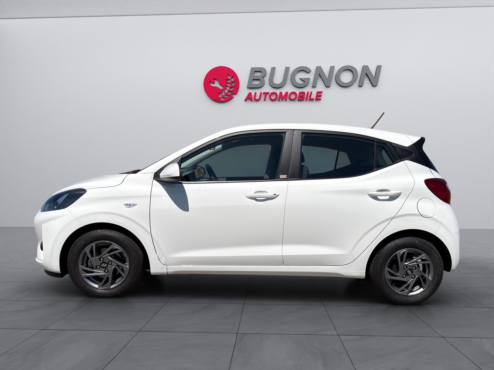 HYUNDAI i10 1.0 Origo Automat-image-14