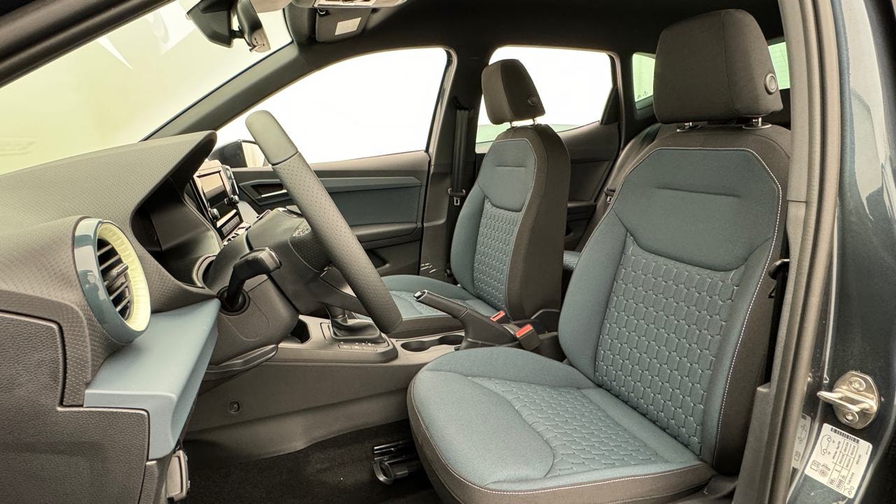 SEAT Arona 1.0 TSI Eco Style DSG-image-4