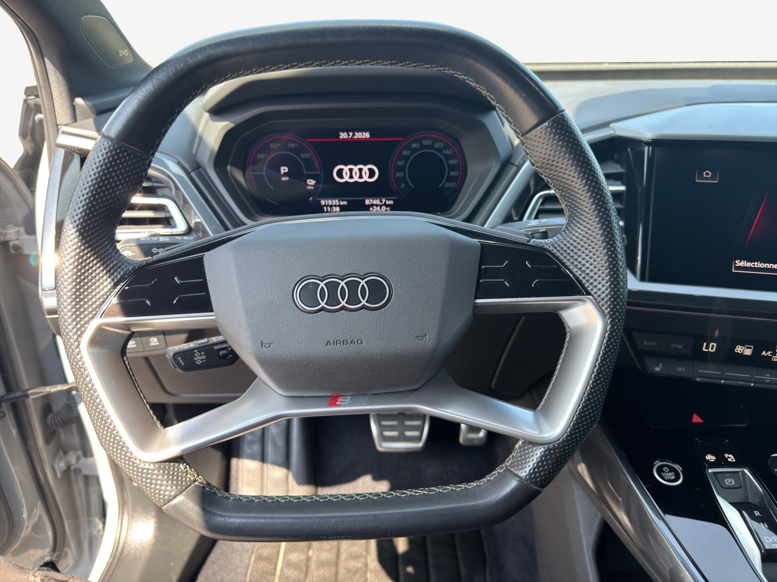 AUDI Q4 Sportback e-tron 50 quattro-image-10