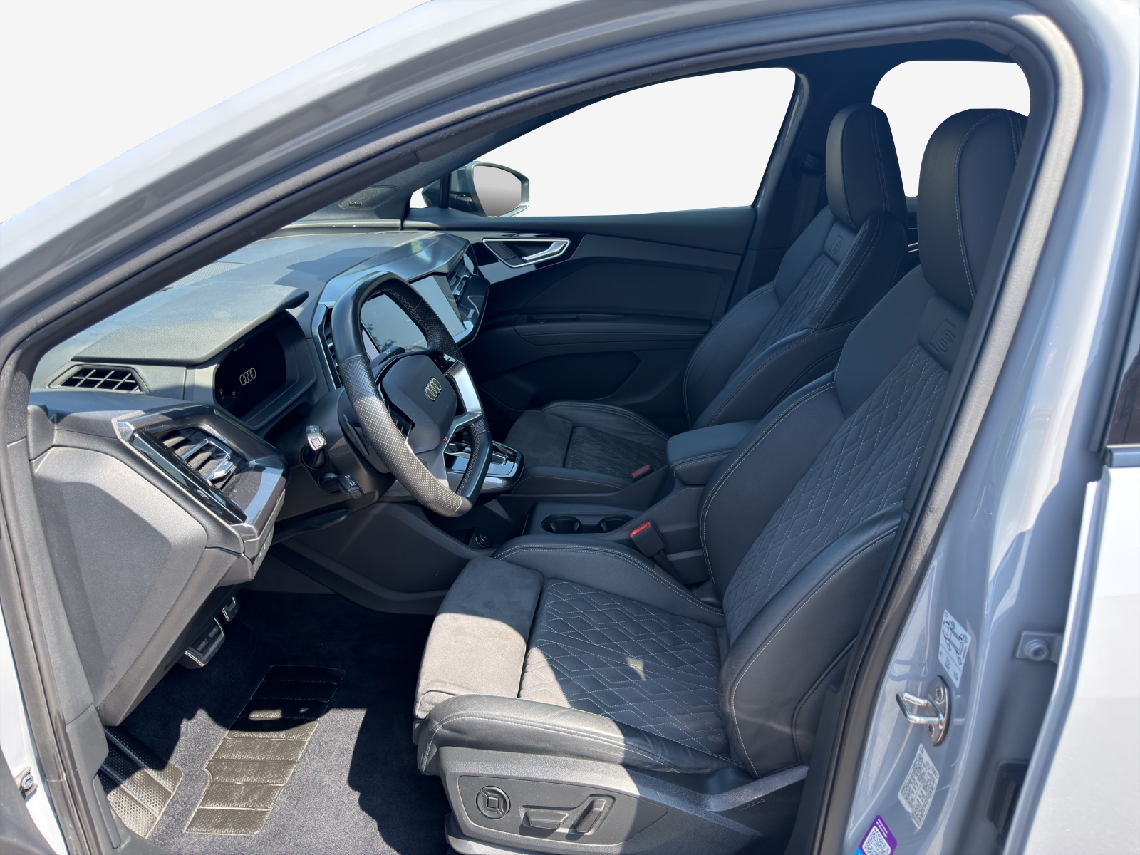 AUDI Q4 Sportback e-tron 50 quattro-image-8